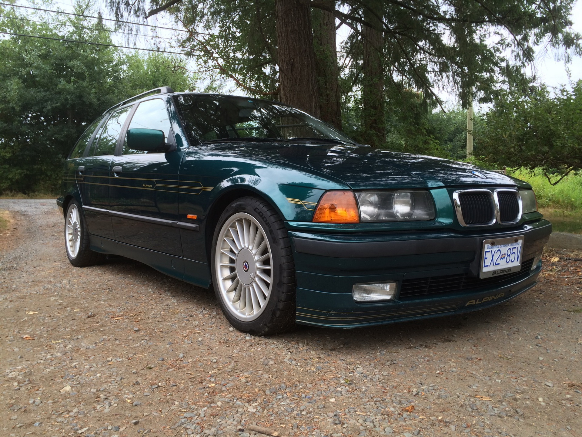 1998-alpina-b6-touring-bat-auction-2 1998 Alpina B6 Touring With 5-Speed Manual Can Be Yours For $13k