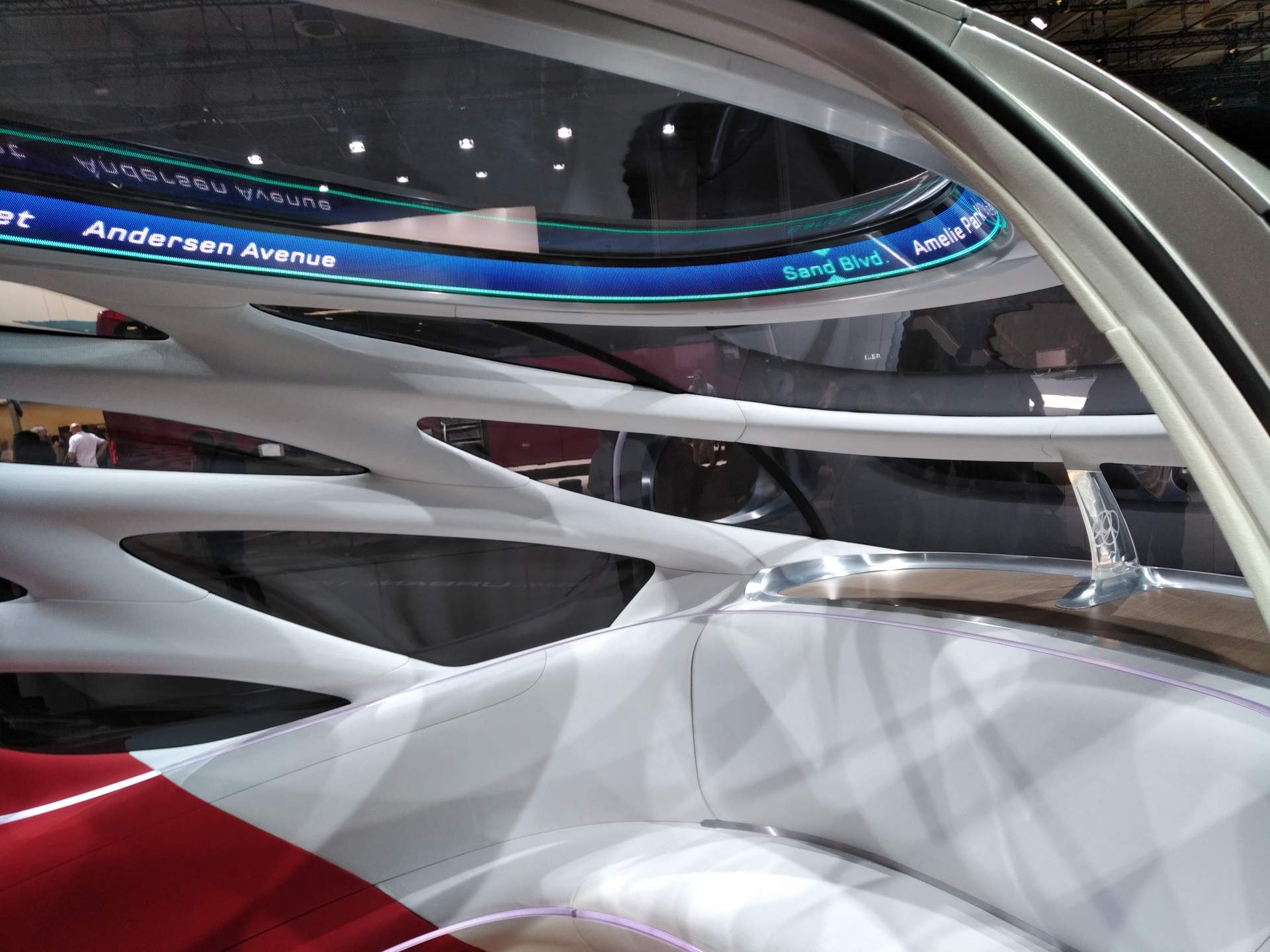 Mercedes-Vision-Urbanetic-at-2018-Hannover-CV-Show-16 Mercedes-Benz Vision Urbanetic Is The Swiss Army Knife Of Autopods (Live Images)