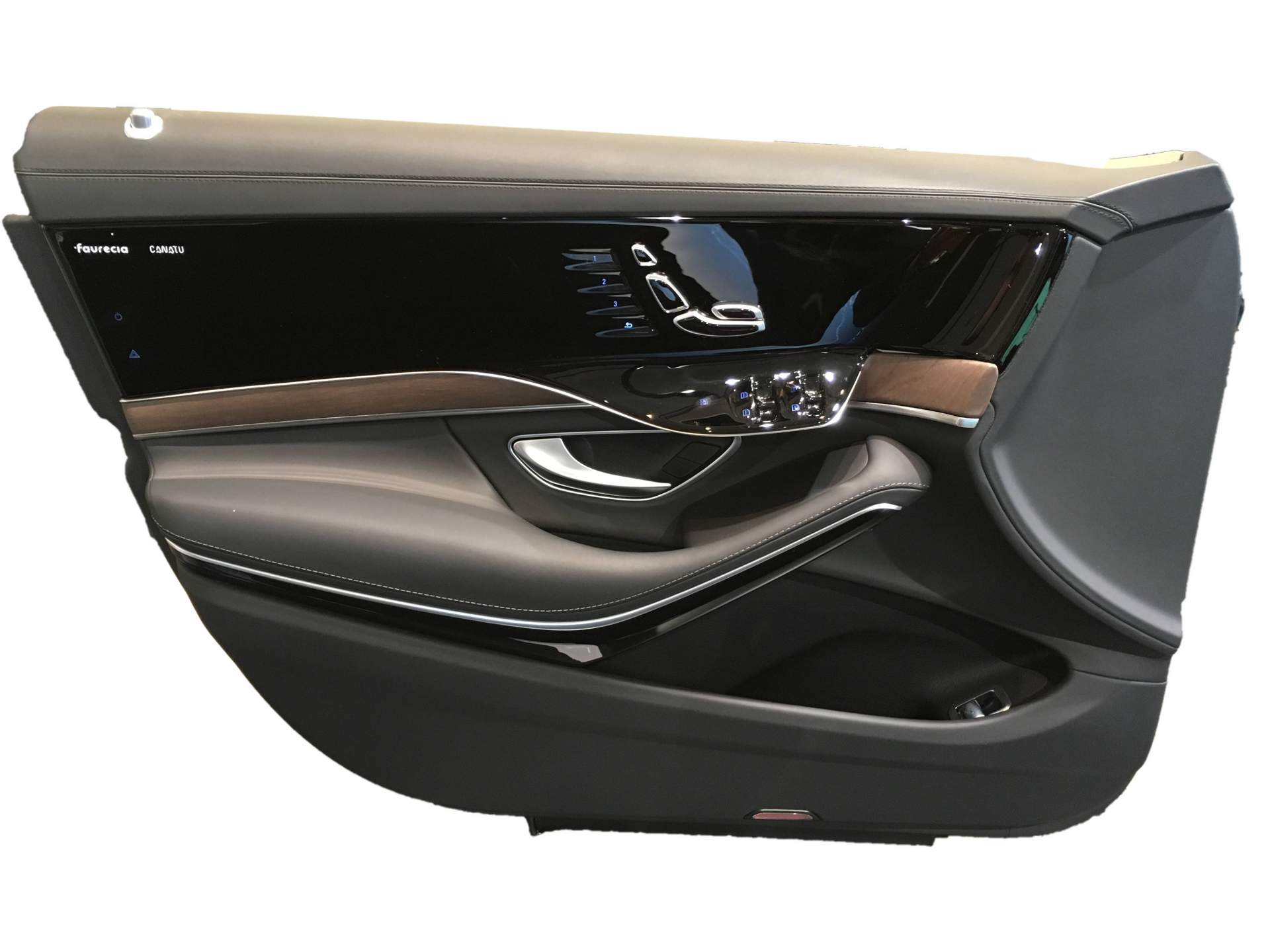 Canatu-and-Faurecia-concept-door-for-Daimler-1 The 3D Touch Surface Display Is Coming Soon To A Car Near You