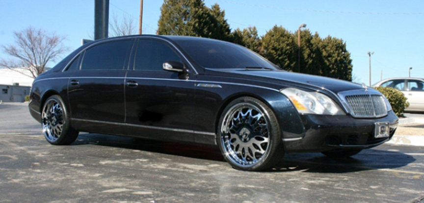 maybach-forgiato-wheels-5 Two-Tone Paint And Huge Rims Are One Way To Make Your Mercedes-Maybach S600 Stand Out