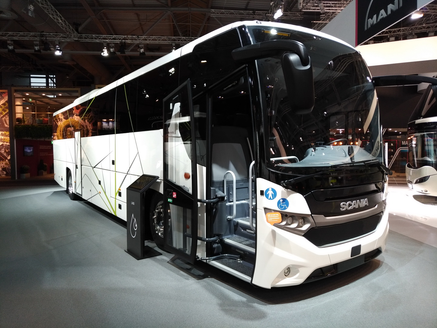 traton-group-2018-iaa-108 VW Truck & Bus Becomes TRATON Group, Wants To Revolutionize Global Transportation