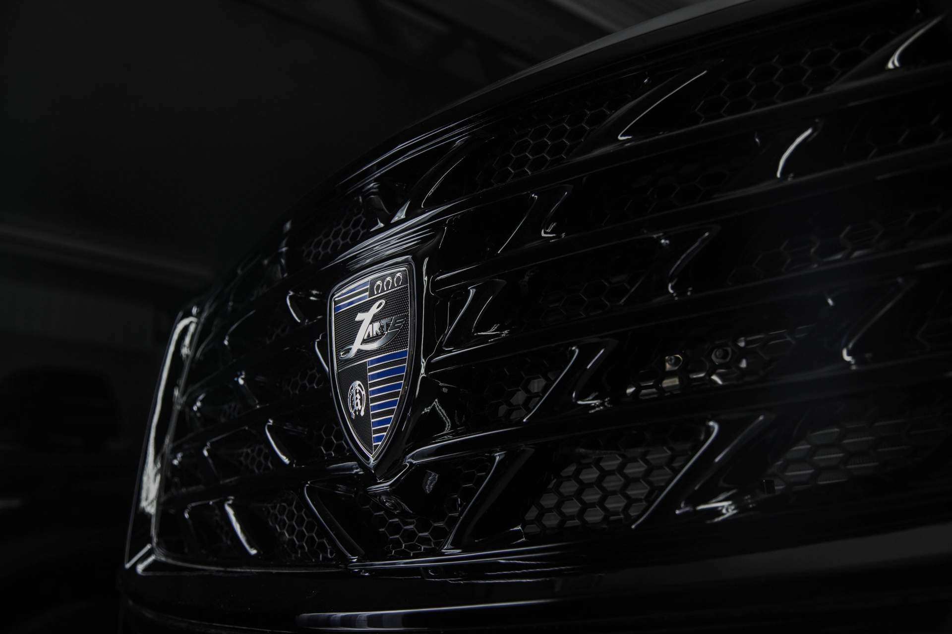 Larte-Design-LR5-for-Infiniti-QX80-2 Larte Design’s LR5 Kit Makes The Infiniti QX80 Look Bad To The Bone