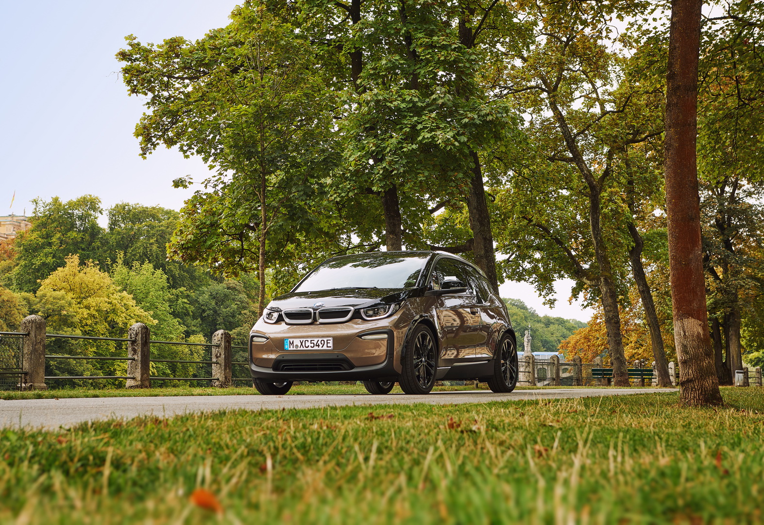 2019-bmw-i3-19 2019 BMW i3 Gets A Larger Capacity Battery, 260 Km Range In Everyday Driving