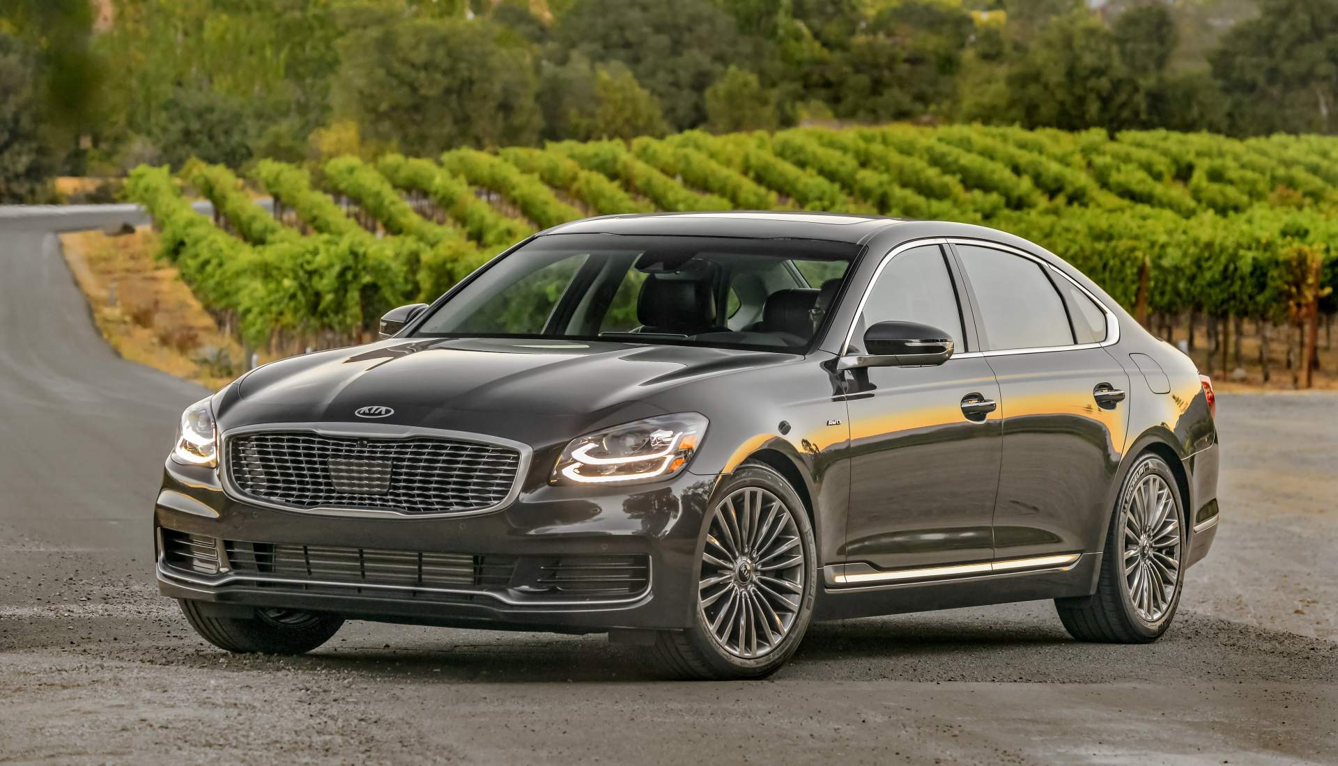 2019 K900 2019 Kia K900 Detailed As Sales Debut Draws Nearer, Pricing TBA