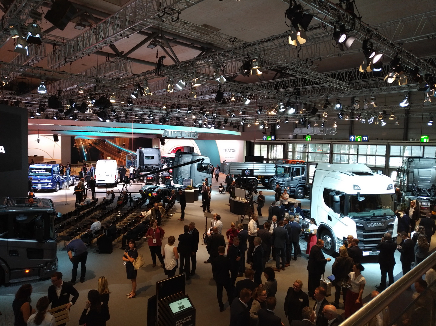 traton-group-2018-iaa-207 VW Truck & Bus Becomes TRATON Group, Wants To Revolutionize Global Transportation