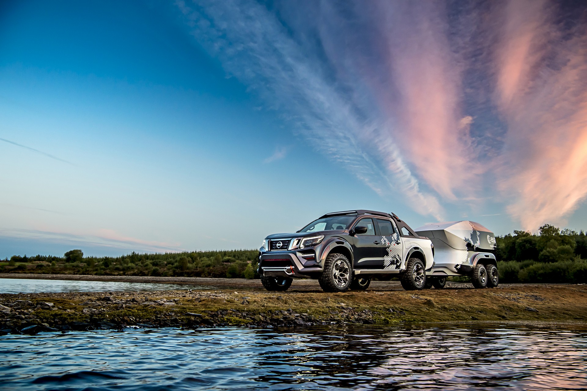 Navara Dark Sky concept-23 Nissan Navara Dark Sky Concept Packs Plenty Of Star Power Thanks Its To Observatory-Class Telescope