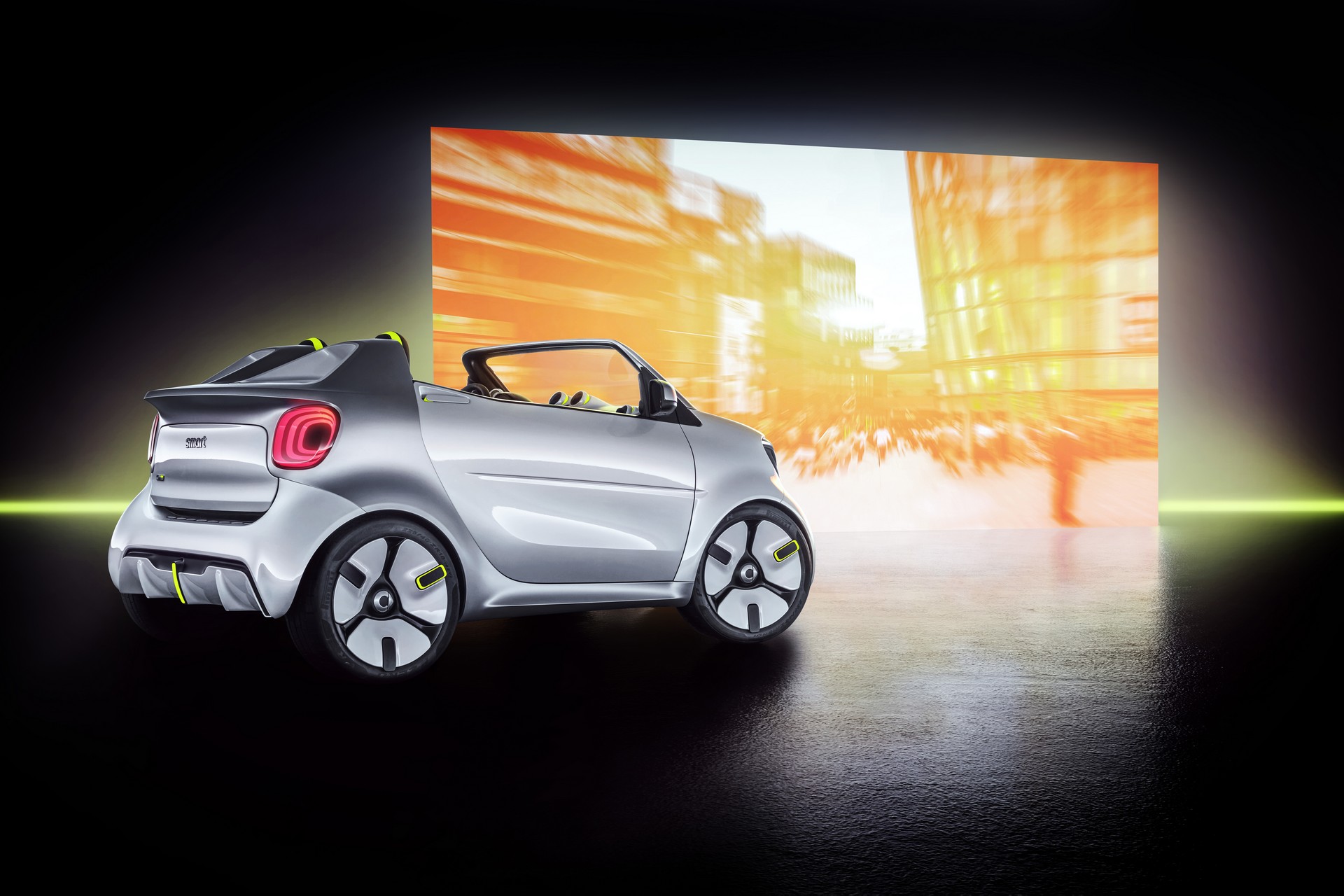 smart forease concept-4 Smart Forease Concept Pays Tribute To The Past While Giving A Nod To The Electric Future