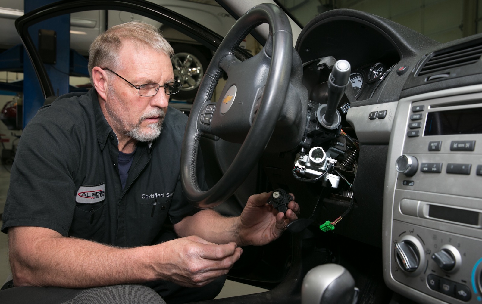 GM-Ignition-Switch-1 GM Sued For Using Temps At Fort Wayne Instead Of Laid-Off Workers