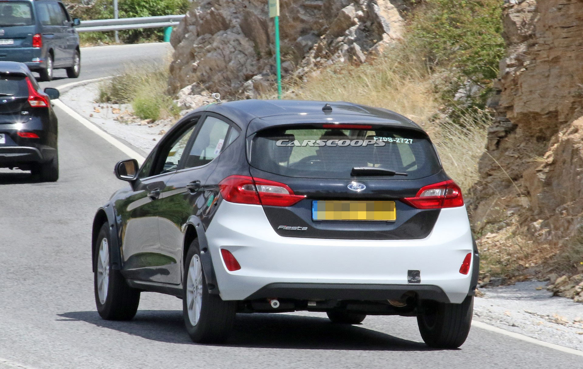 Ford-B-SUV-Spy-13 Ford B-Segment Crossover Spied, Could Be The New EcoSport