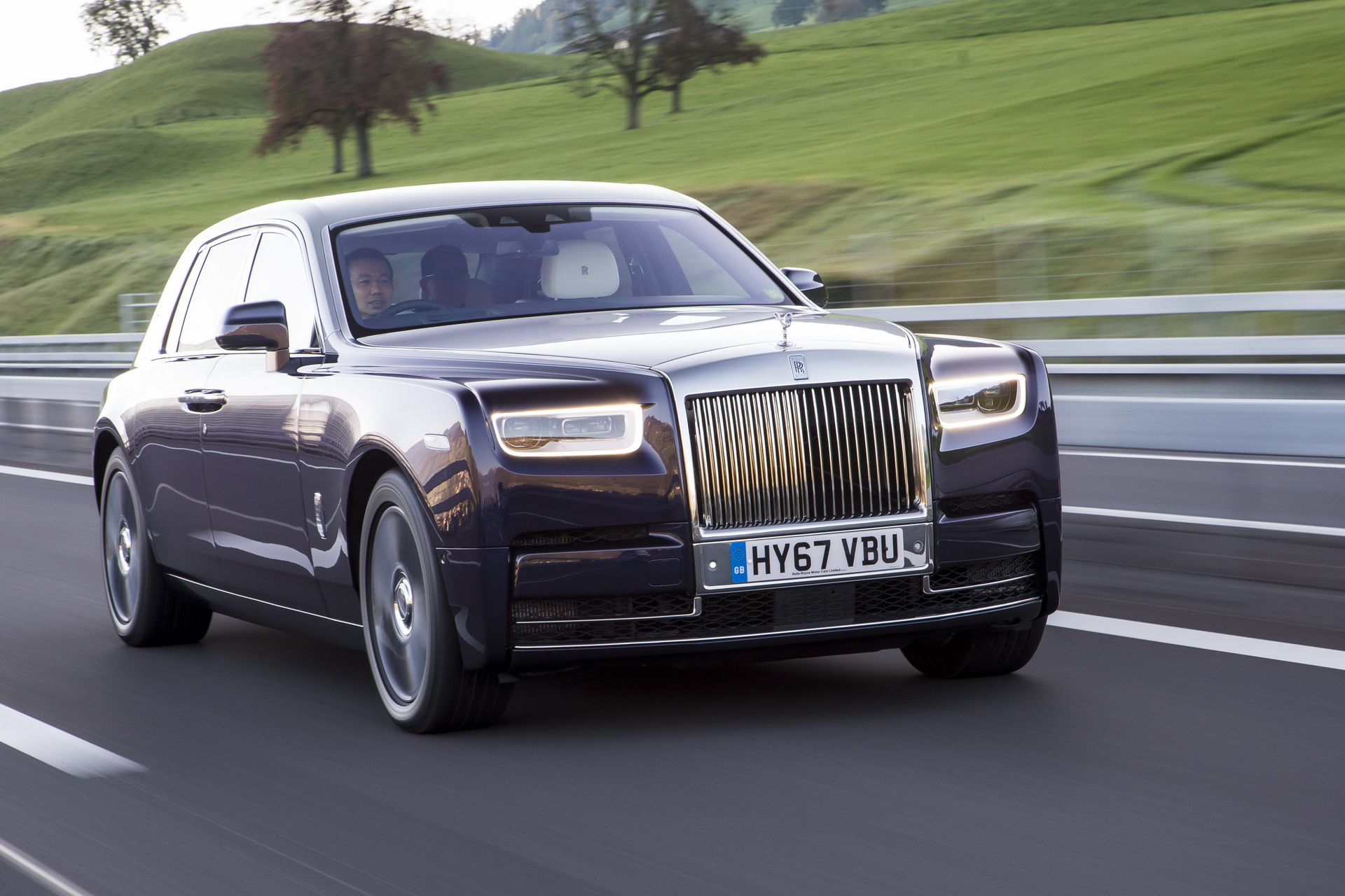 rolls-houston-selling-cars-for-btc-2 Rolls-Royce Houston Retailer Will Sell You Cars For Bitcoin