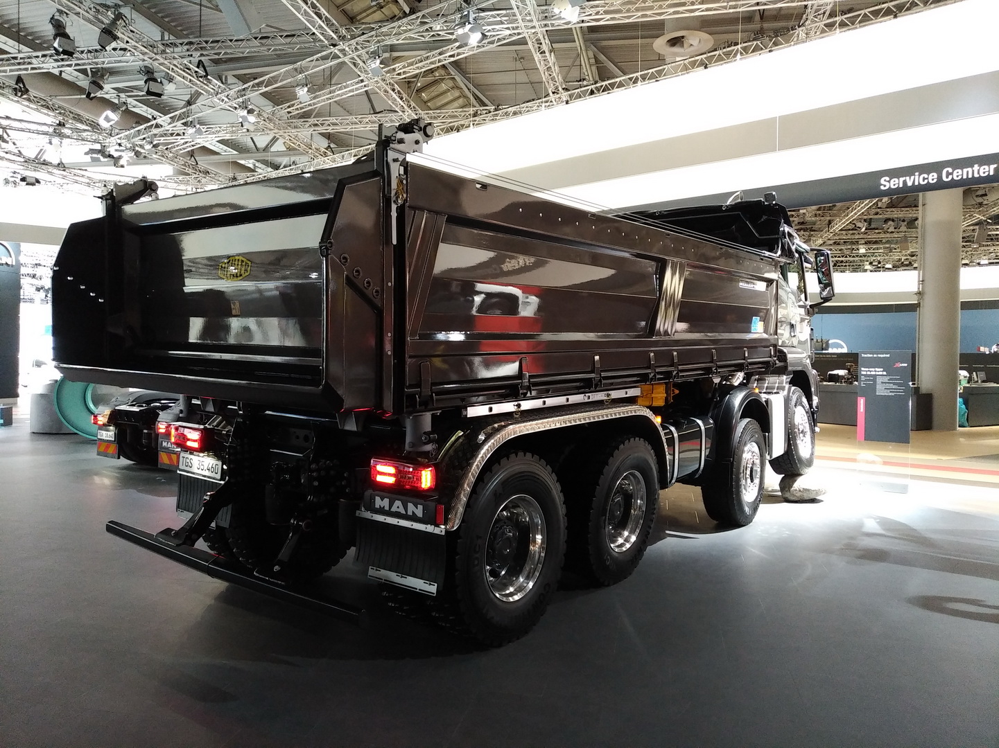 traton-group-2018-iaa-148 VW Truck & Bus Becomes TRATON Group, Wants To Revolutionize Global Transportation