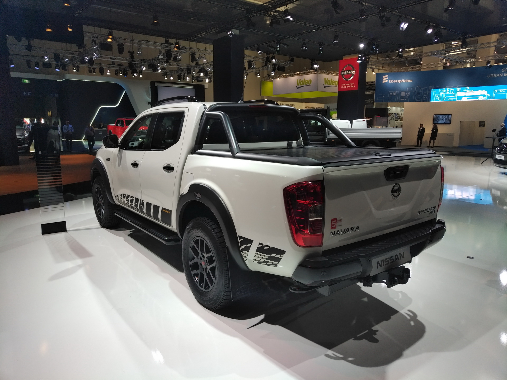 nissan-navara-nguard-hannover-livepics-7 Nissan Navara N-Guard Touches Down In Hannover Wearing AT32 Conversion Kit