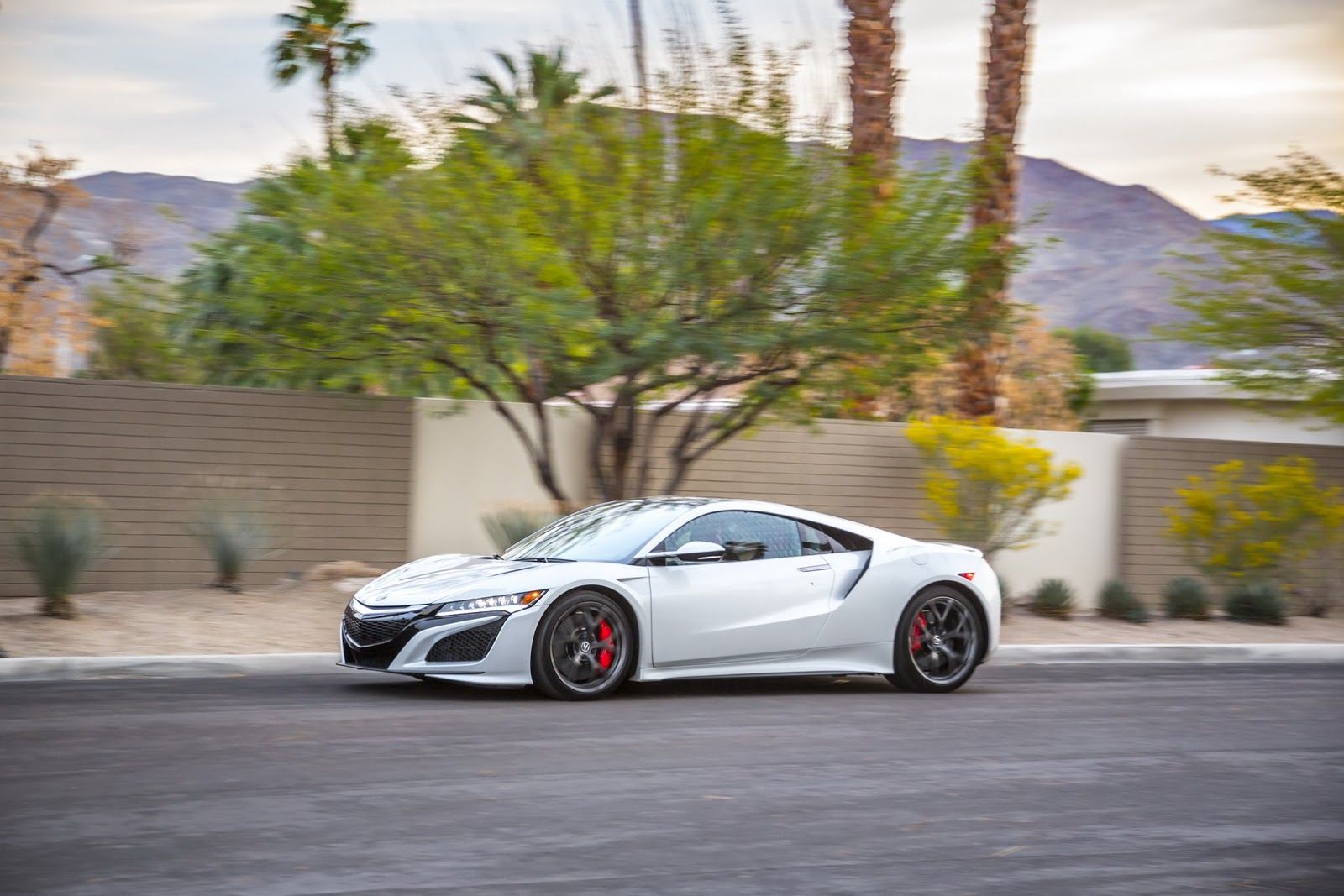 Acura-NSX-Recalls-5 Acura Recalls NSX Over Fuel Tank Leak And Brake Light Issues