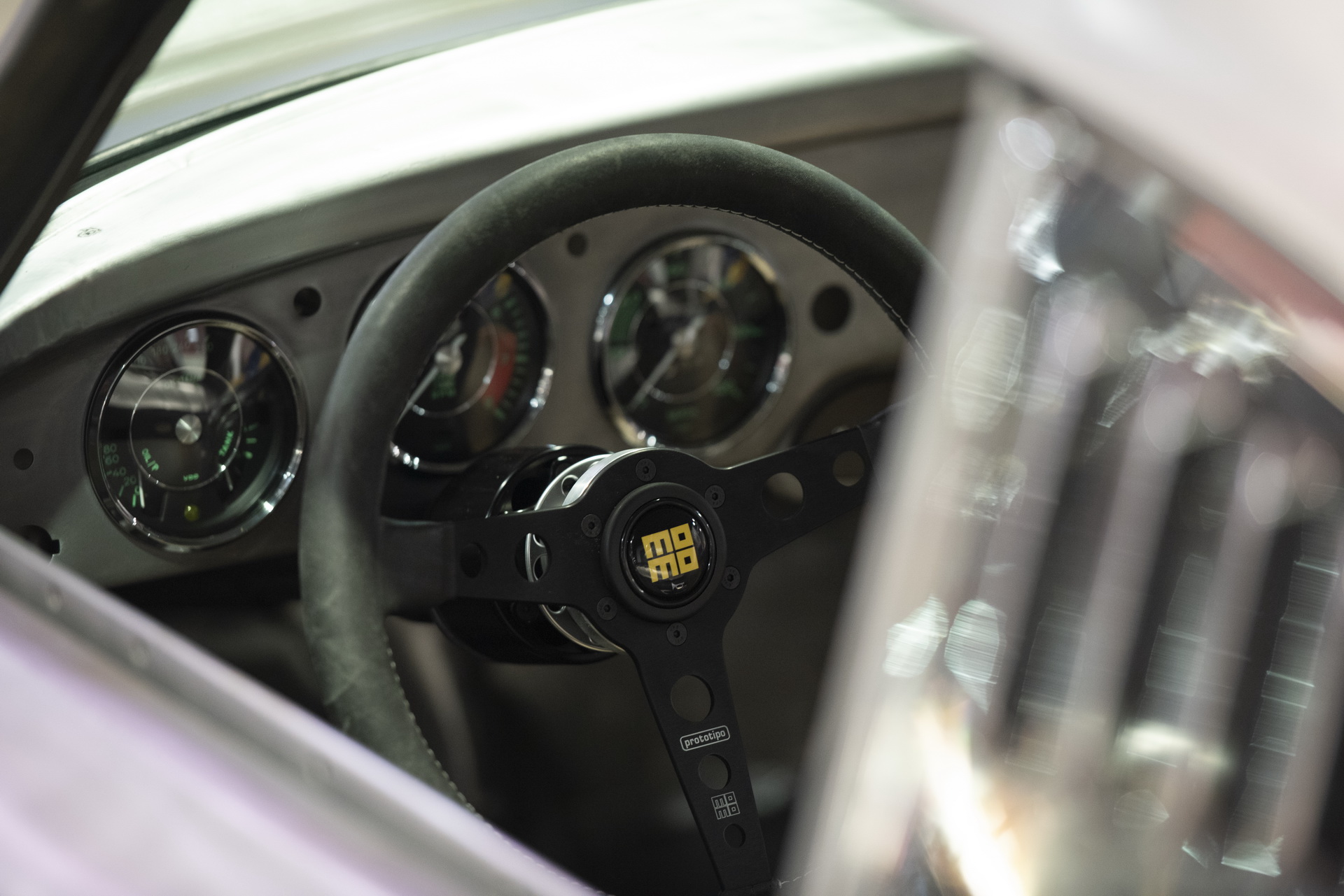 MOMO-356-RSR-06 Momo 356 RSR Outlaw Wants To Become The Ultimate Porsche 356