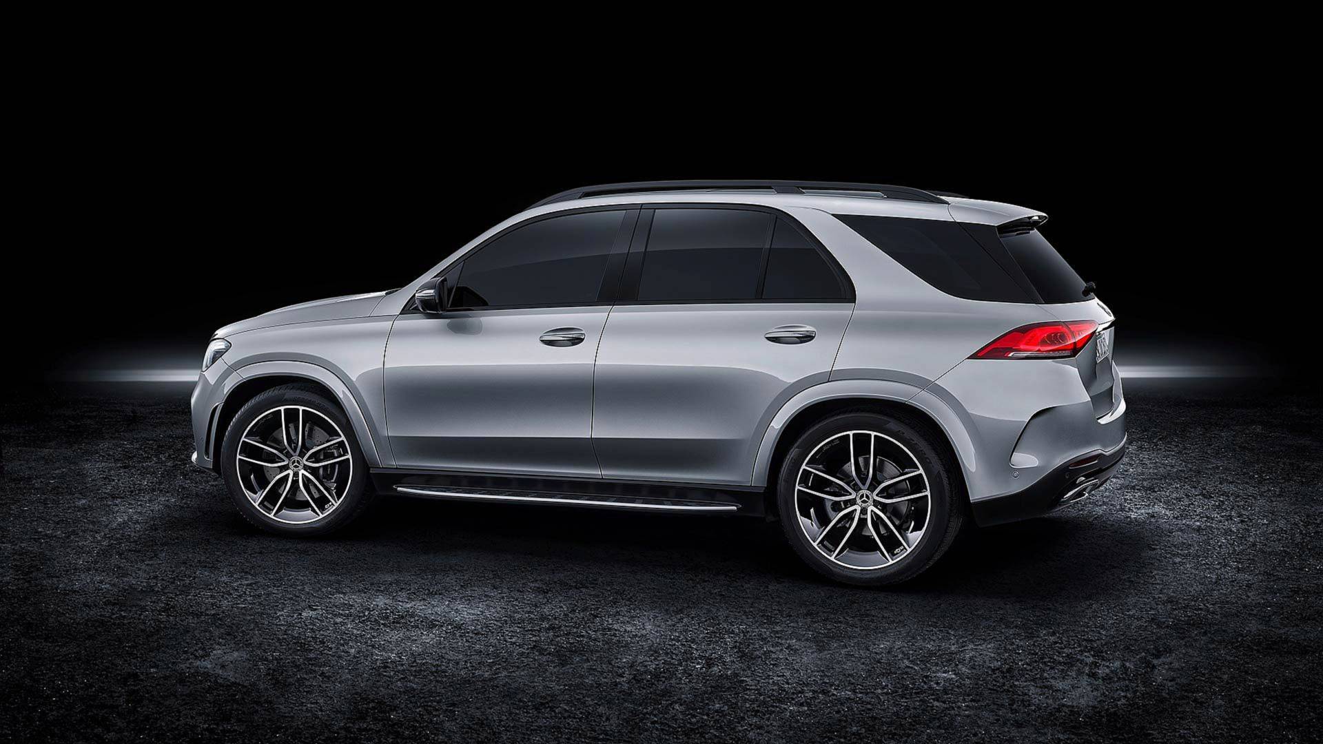 Mercedes-Benz-GLE-53 2019 Mercedes-Benz GLE Is Here With More Space, New Tech And Looks
