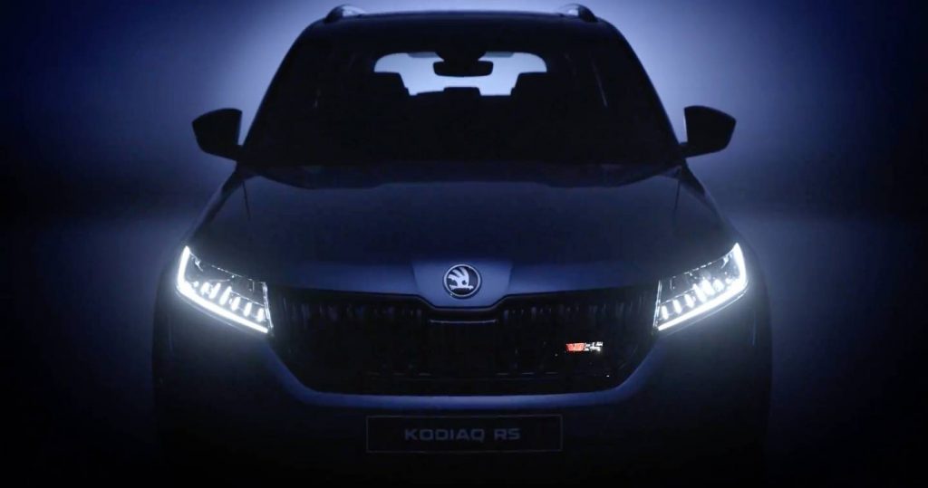  Skoda Kodiaq RS Flashes “Crystalline-Effect” Full-LED Headlights In New Teaser