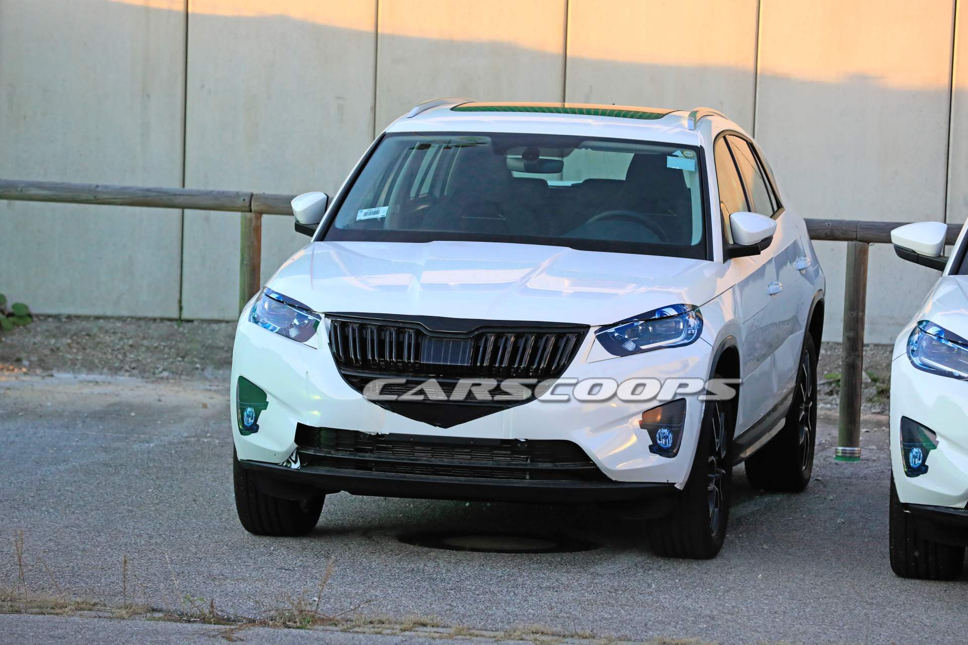 Skoda-Kodiaq-GT-spy-shots-3 Skoda Cheekily Camouflages Kodiaq GT Crossover Coupes As Mazda CX-5s