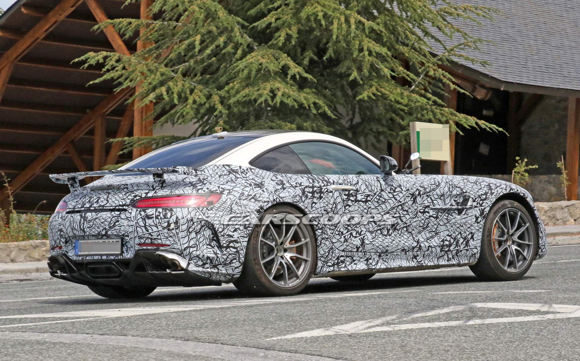 Mercedes-AMG-GT-R-prototype-spy-shots-16 Louder Mercedes-AMG GT R Prototype Spied With New Exhausts, What Is It?