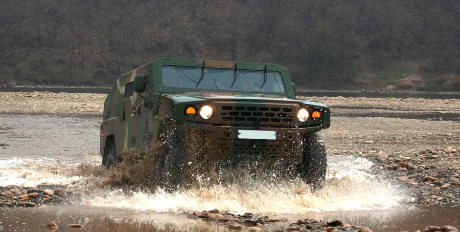 kia-kltv-004 Kia’s Light Tactical Vehicle Is More Hummer Than Telluride