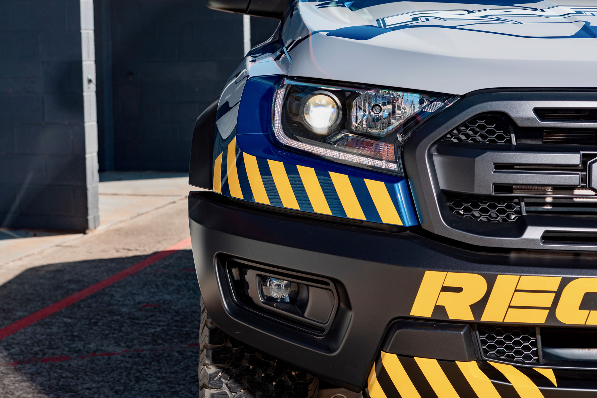 Ford Performance Ranger Raptor Supercars Recovery Vehicle front detail copy Ford Ranger Raptor Is Supercars Championship’s Official Recovery Vehicle
