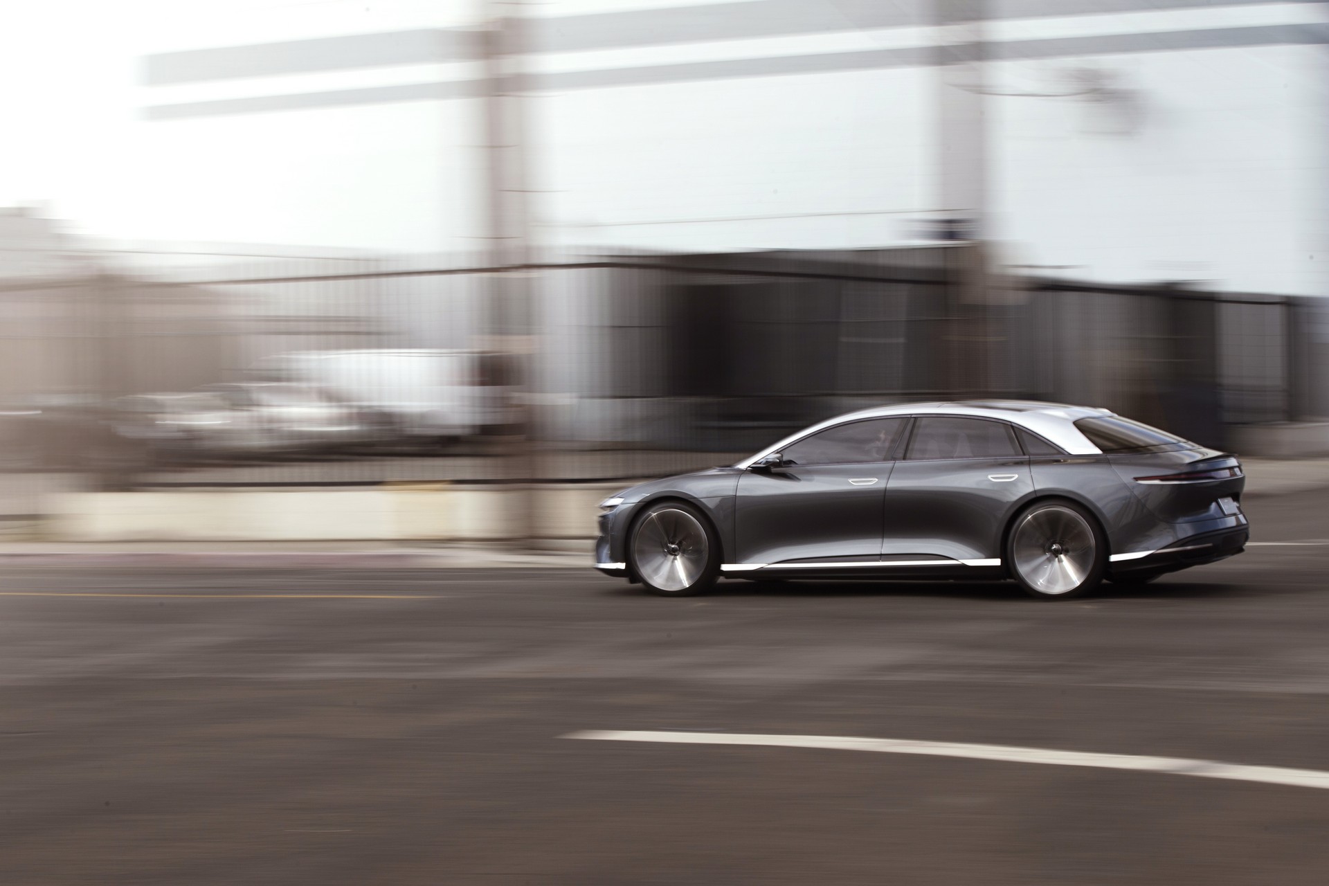 Lucid Air-13 Lucid Motors Receives Billion Dollar Investment From Saudi Arabia’s Sovereign Wealth Fund