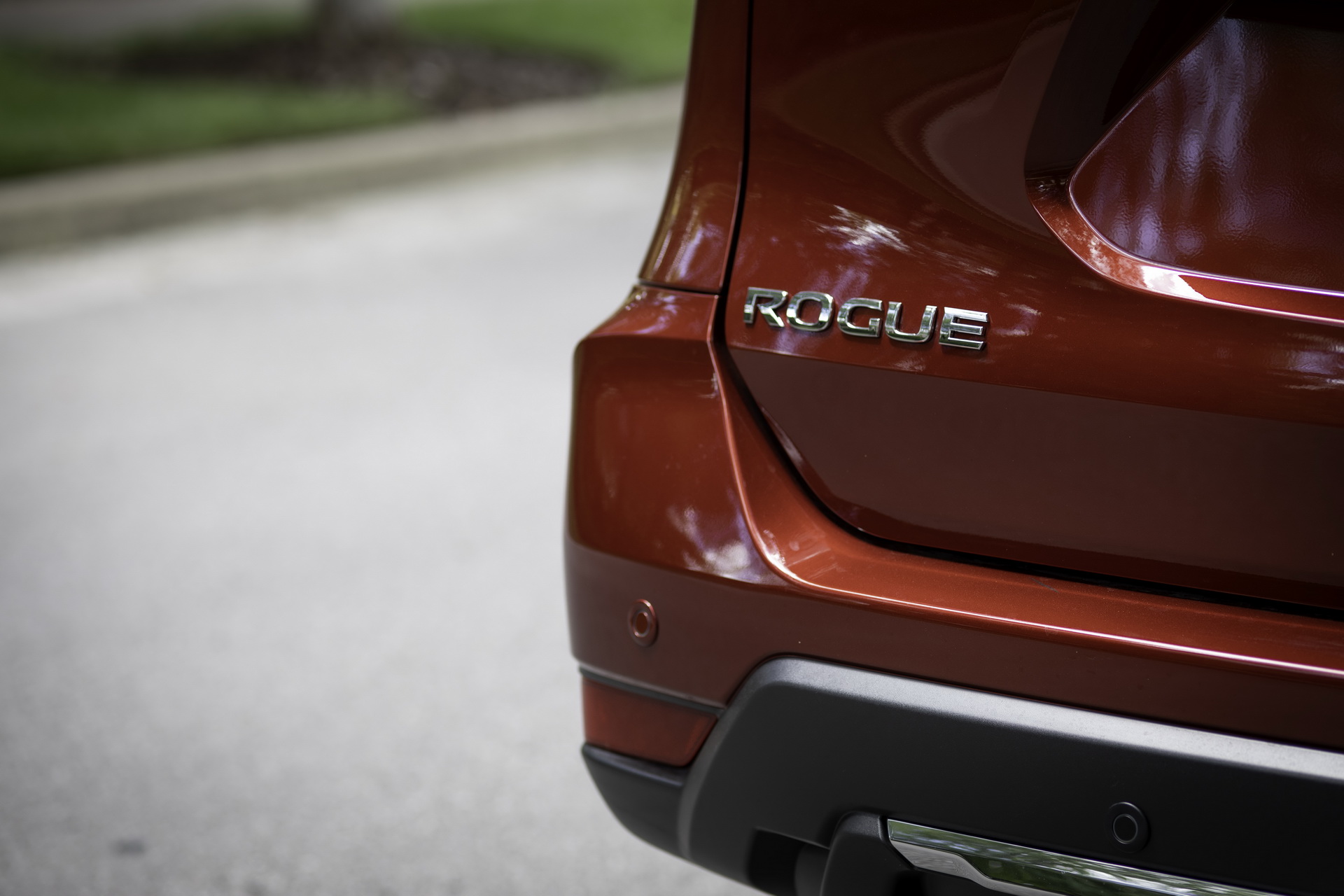 2019-Nissan-Rogue-06 2019 Nissan Rogue Gains New Equipment Packages, More Safety Tech