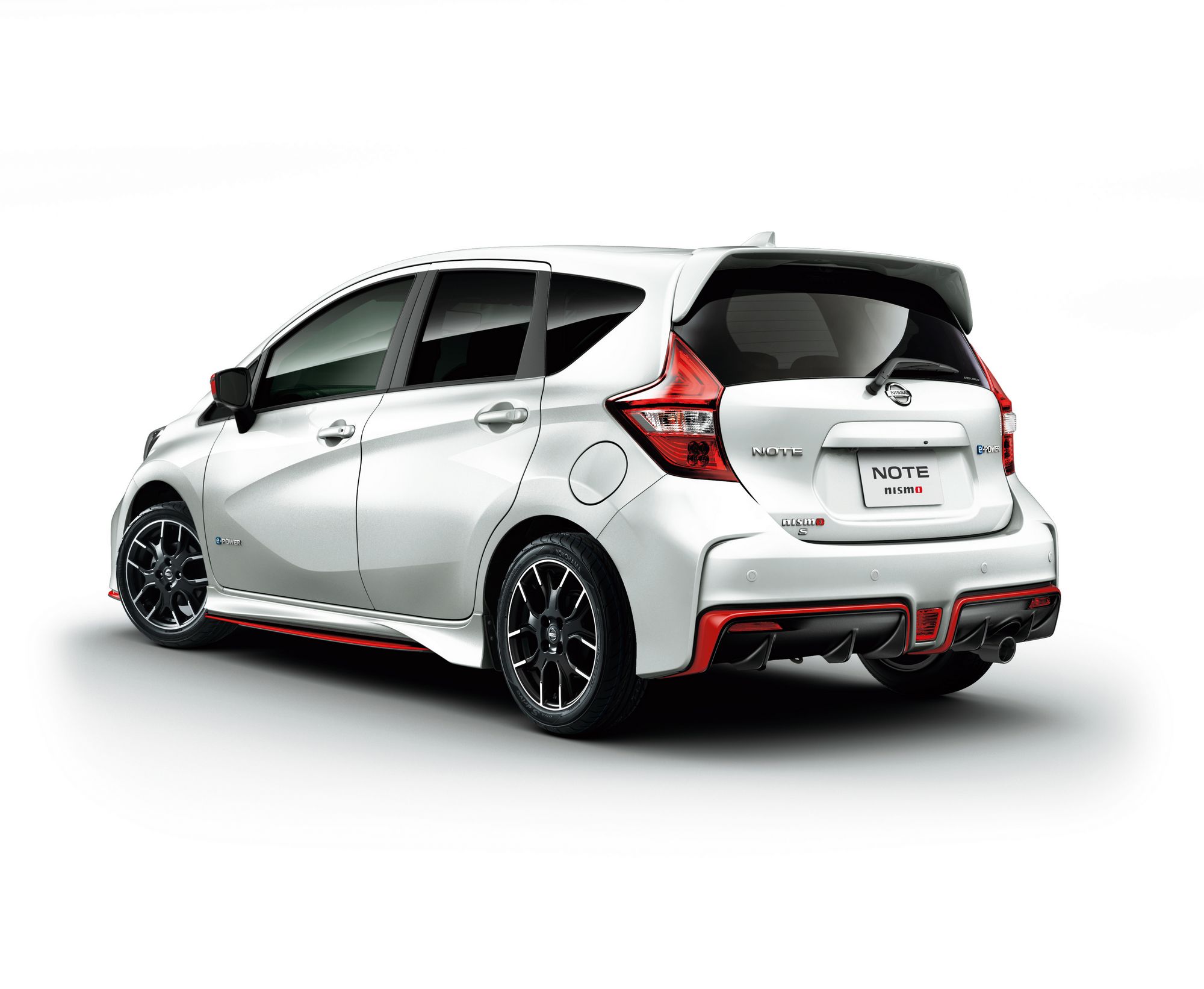 Nissan-Note-e-Power-Nismo-S-7 Nissan Rolls Out Note e-Power Nismo S With 134hp In Japan