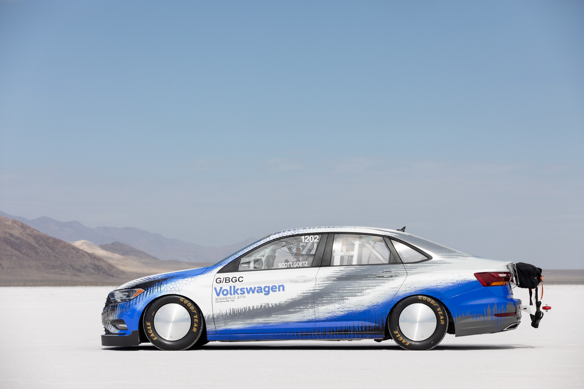 vw-jetta-land-speed-record-salt-flats-21 2019 VW Jetta Breaks SCTA Land Speed Record With 210 MPH Run