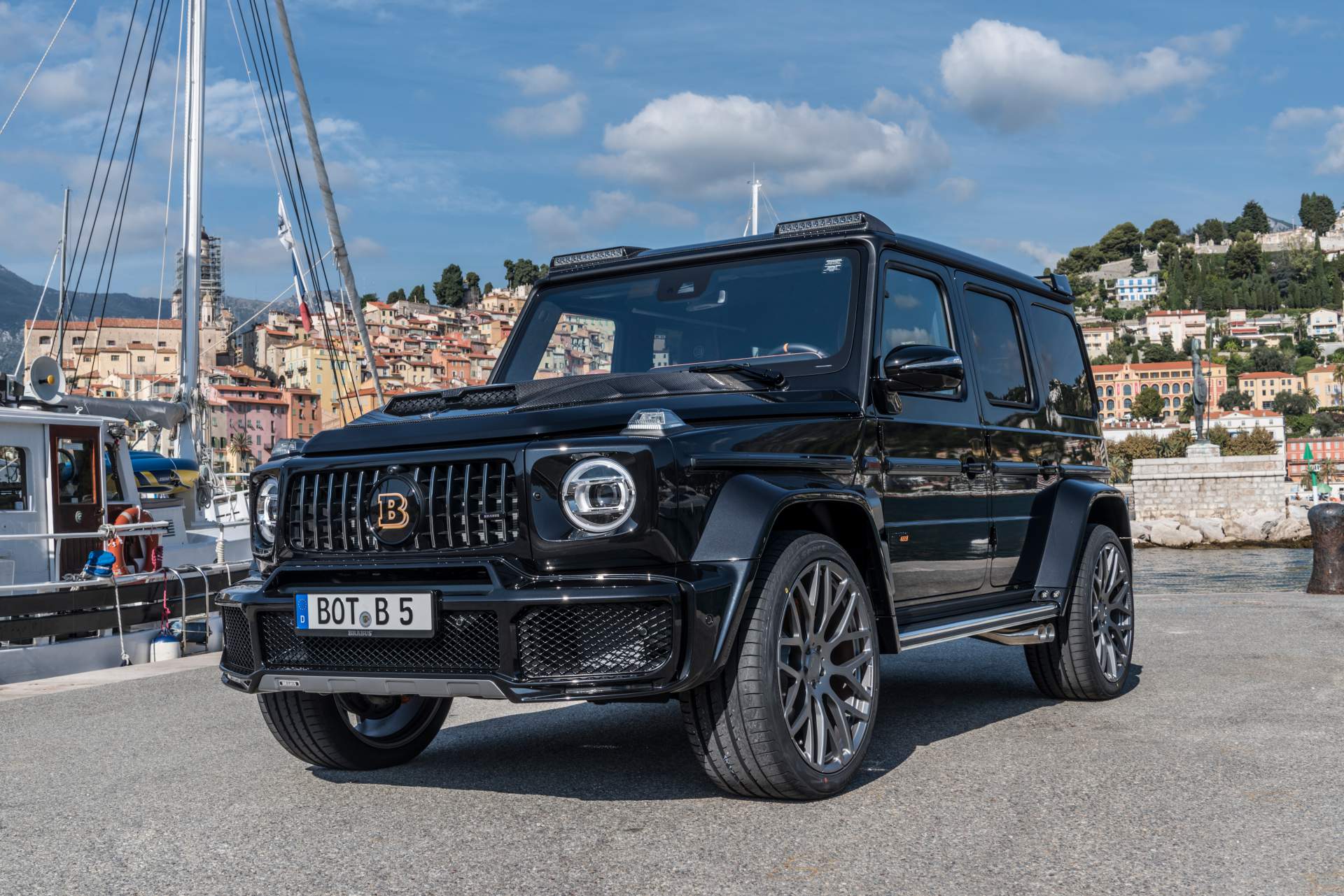 Brabus-700-Widestar-based-on-Mercedes-AMG-G63-57 New Brabus 700 Widestar Is What Stock Mercedes-AMG G63s Dream Of Becoming