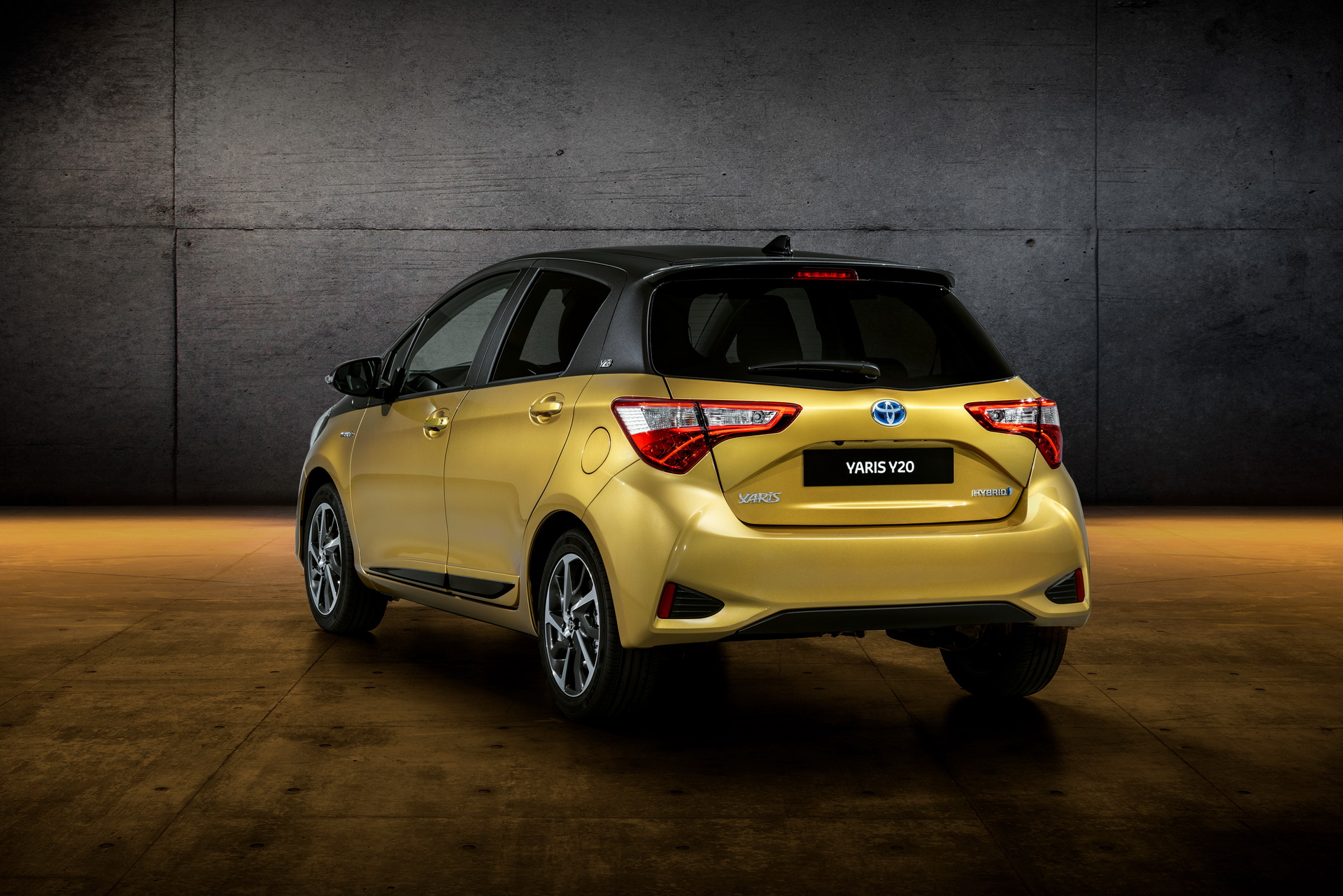 TOYOTA_YARIS_Y20_02 New Toyota Yaris GR Sport Wants To Be Fun And Engaging But There’s A Catch