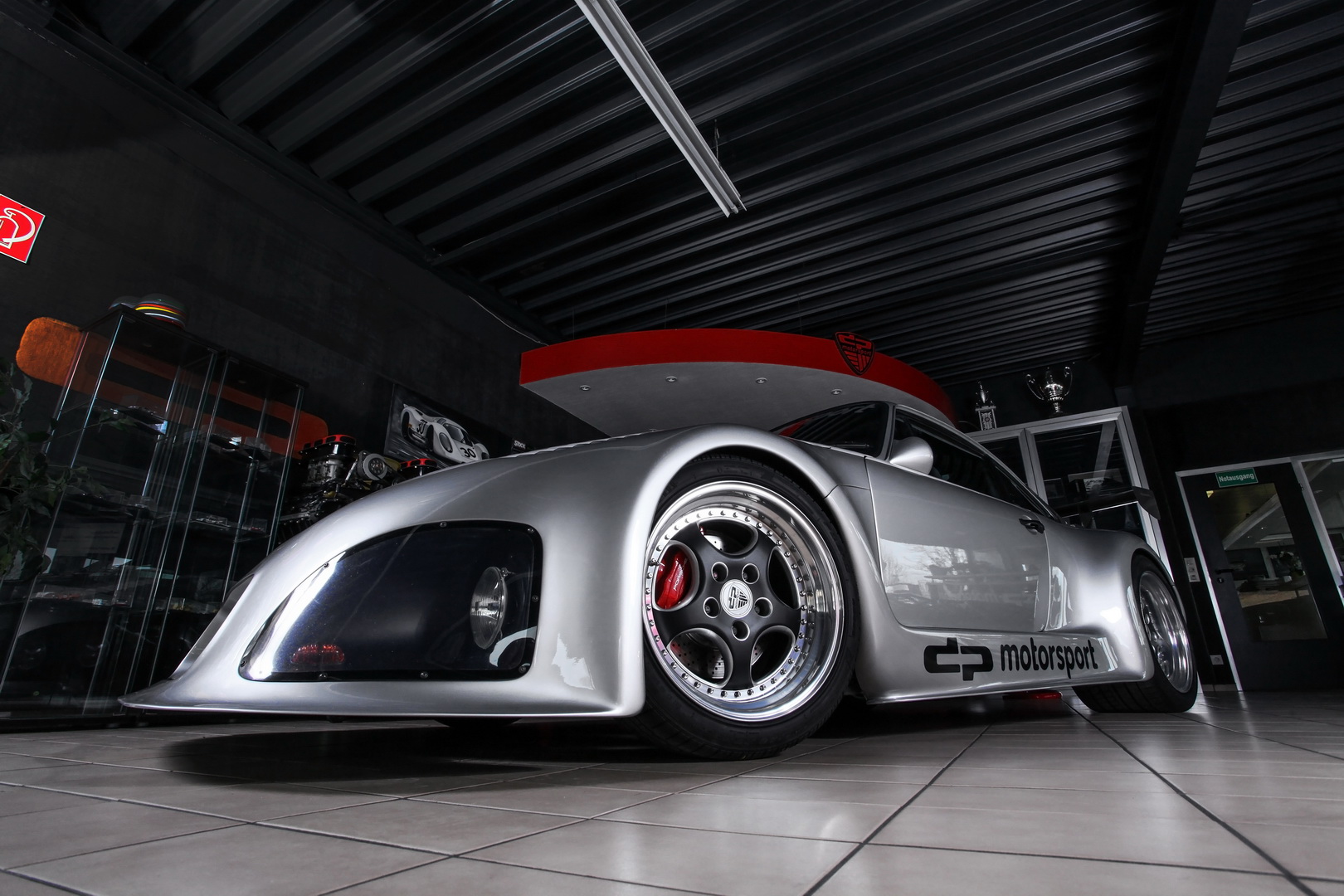 porsche-935-replica-dp-motorsport-2 DP Motorsport Transforms Porsche 965 Into Street-Legal 935 Replica