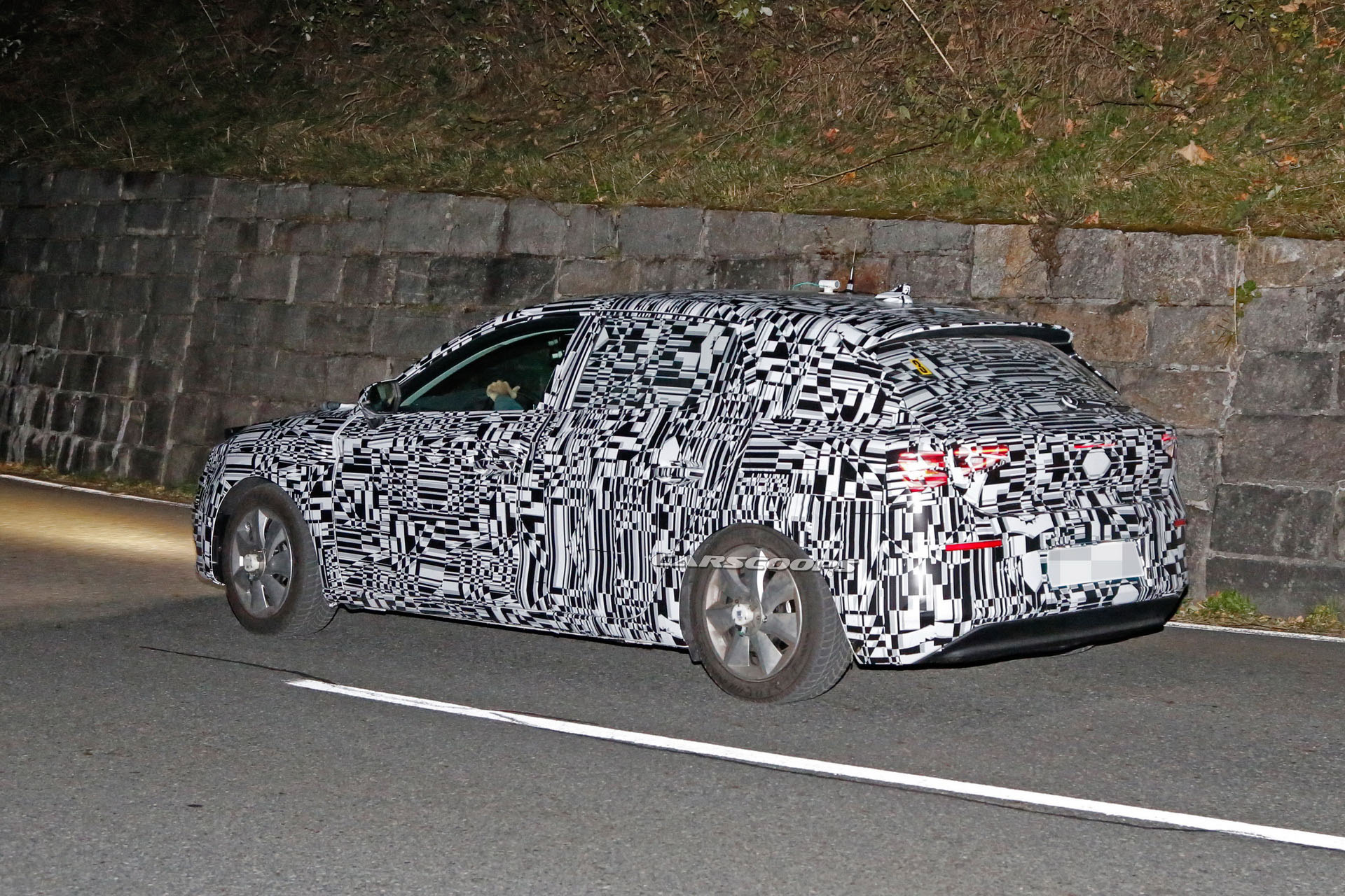 2020-Seat-Leon-16 2020 Seat Leon Spied With Production Body For The First Time