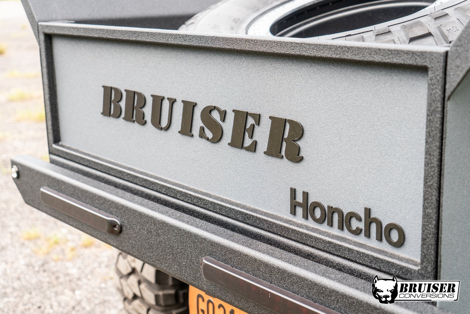 jeep-wrangler-honcho-bruiser-conversions-7 Bruiser Honcho Is One Hardcore Jeep Wrangler That Ain’t Afraid Of Anything