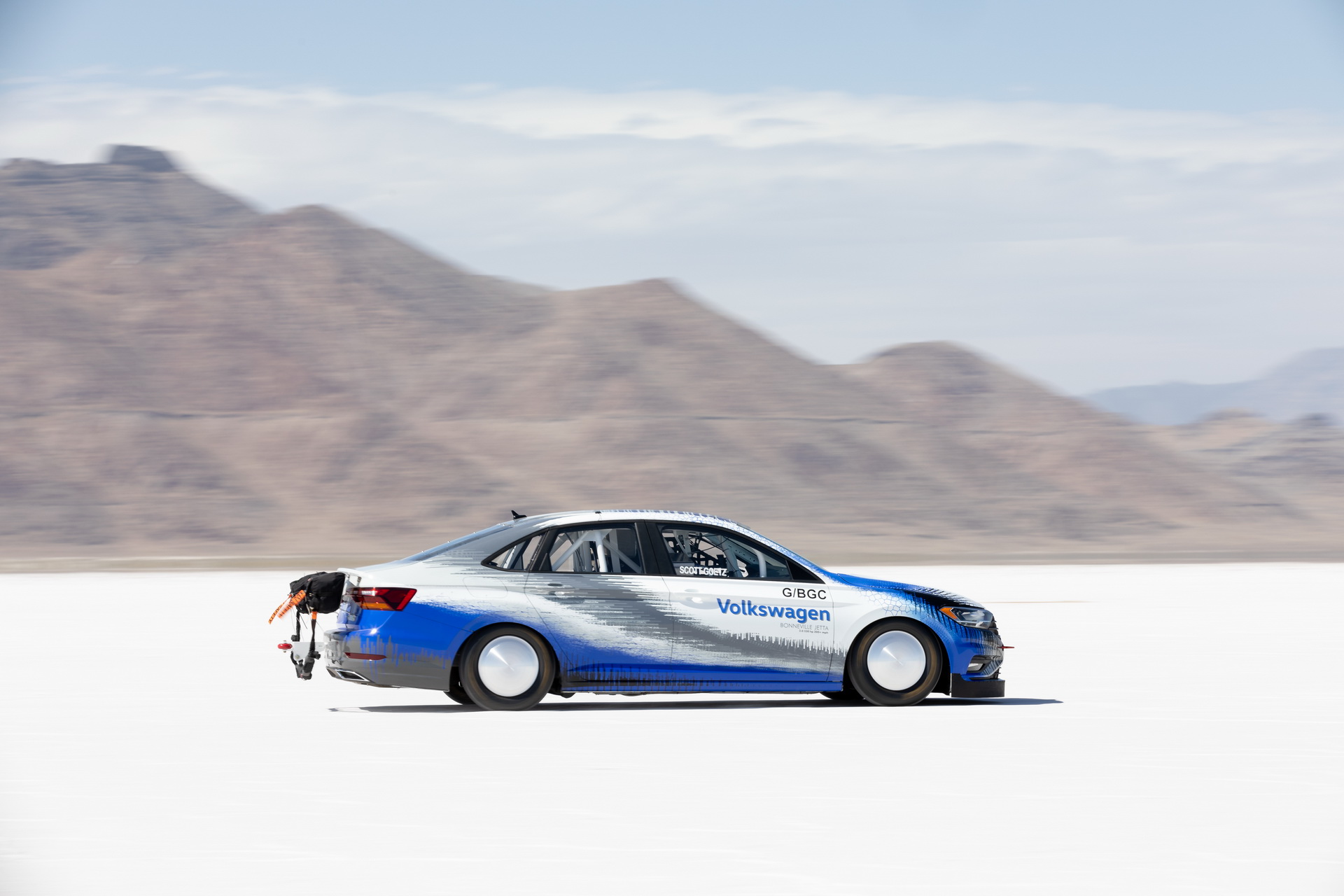 vw-jetta-land-speed-record-salt-flats-33 2019 VW Jetta Breaks SCTA Land Speed Record With 210 MPH Run