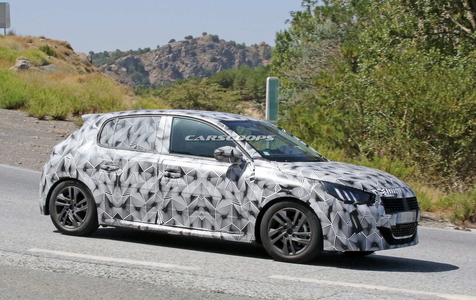 Peugeot-208-Spy-6 2019 Peugeot 208 GTi Spied With A Stylish New Design