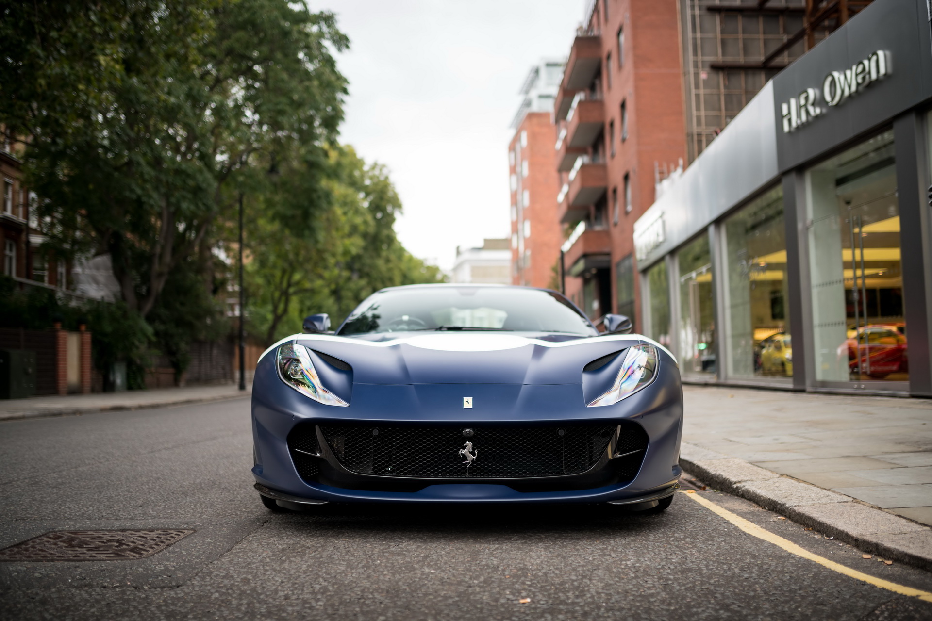 Ferrari-812-Superfast-02 Tailored Ferrari 812 Superfast Pays Homage To Iconic 250 SWB