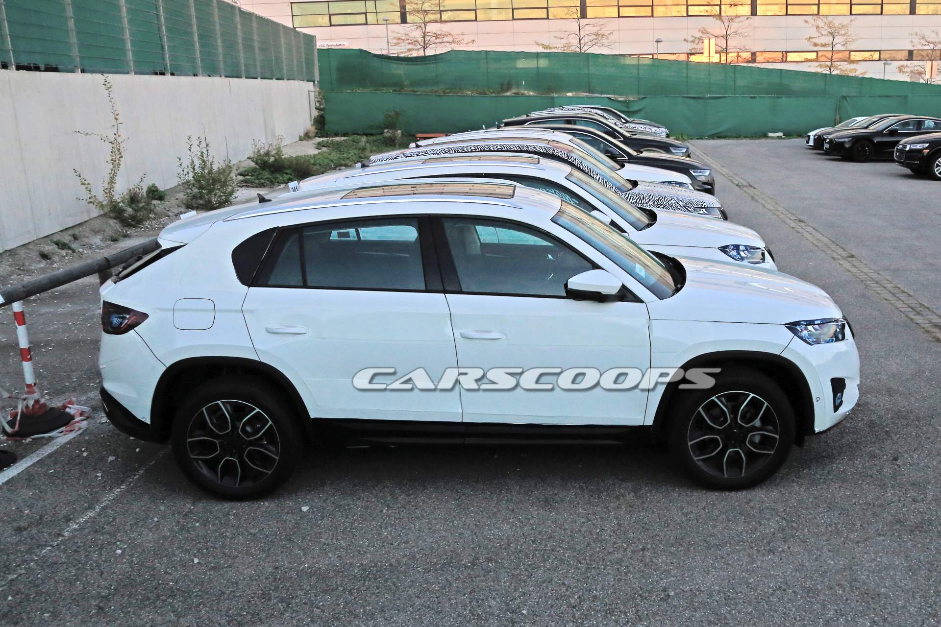 Skoda-Kodiaq-GT-spy-shots-8 Skoda Cheekily Camouflages Kodiaq GT Crossover Coupes As Mazda CX-5s