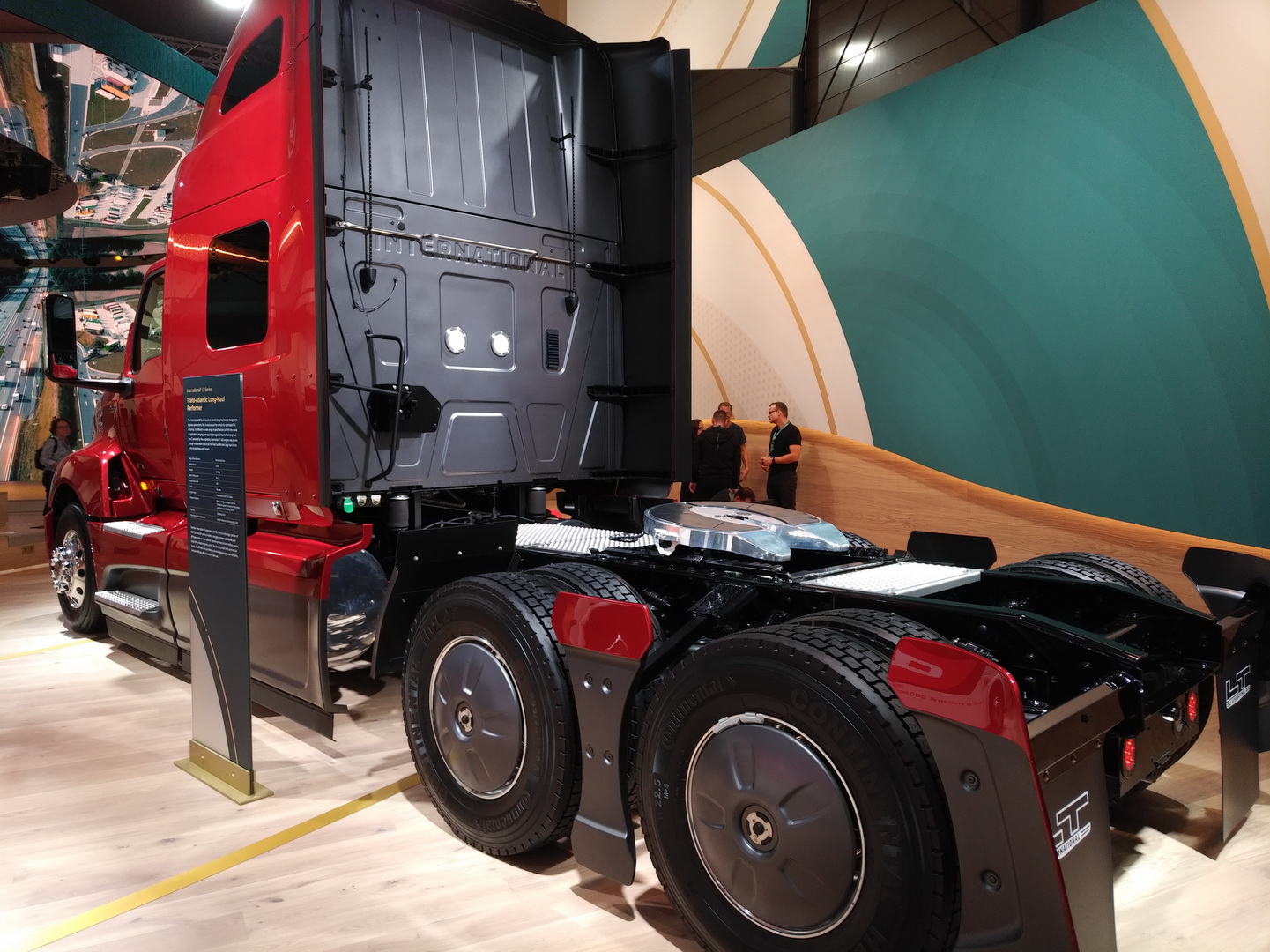 traton-group-2018-iaa-25 VW Truck & Bus Becomes TRATON Group, Wants To Revolutionize Global Transportation