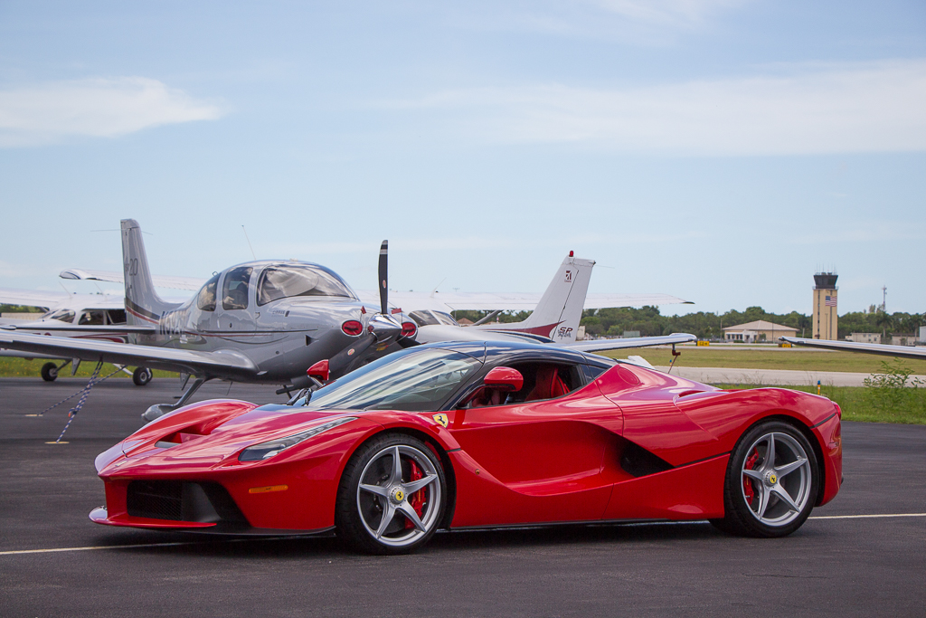 2015-LaFerrari-Auction-6 2015 LaFerrari Fails To Sell On Online Auction Despite $3.1 Million Bid