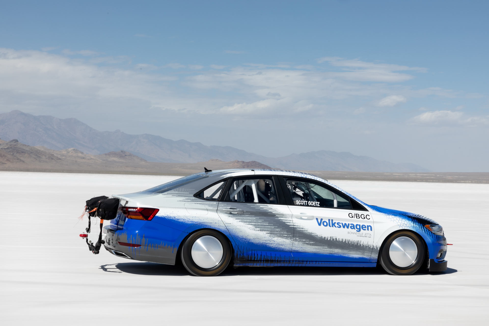 vw-jetta-land-speed-record-salt-flats-26 2019 VW Jetta Breaks SCTA Land Speed Record With 210 MPH Run
