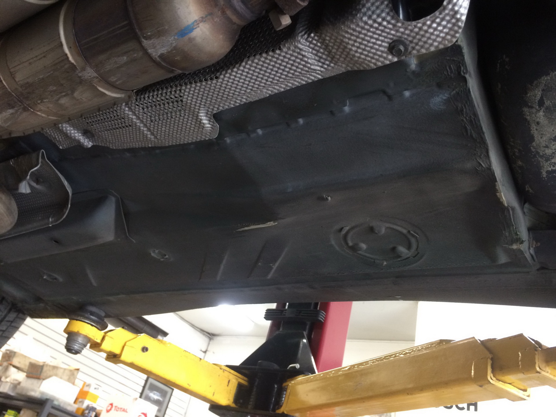 1998-alpina-b6-touring-bat-auction-36 1998 Alpina B6 Touring With 5-Speed Manual Can Be Yours For $13k