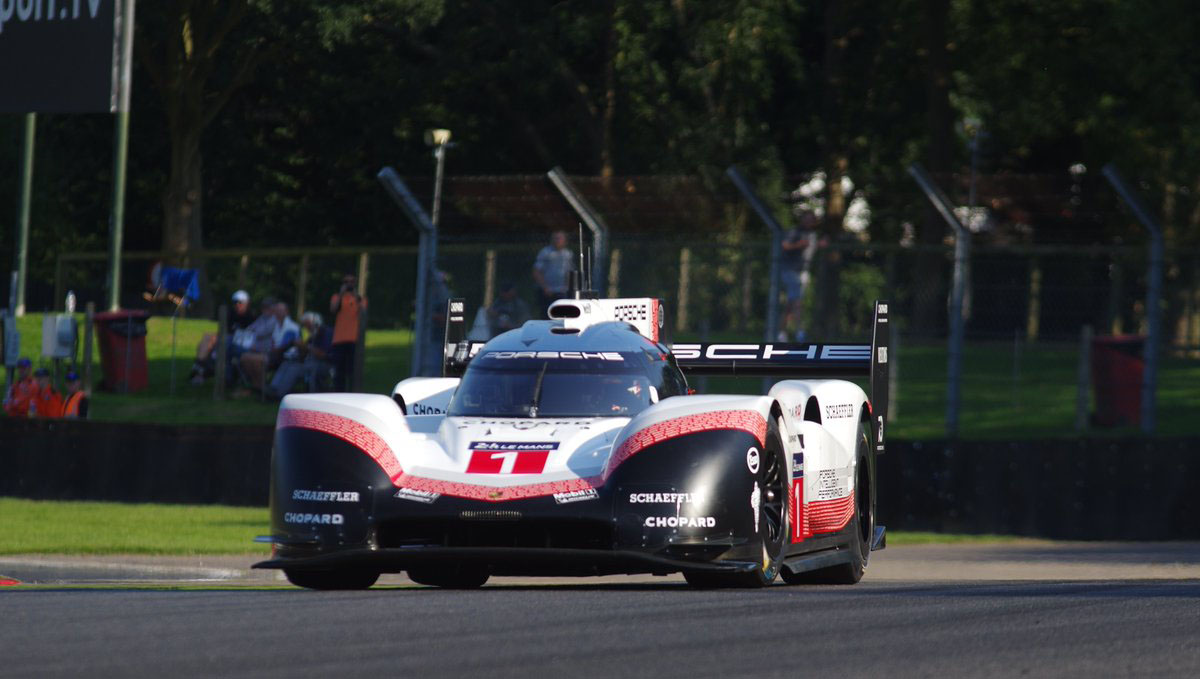 brands-hatch-porsche-919-evo-02 Porsche 919 Evo Narrowly Missed Breaking The Brands Hatch Lap Record