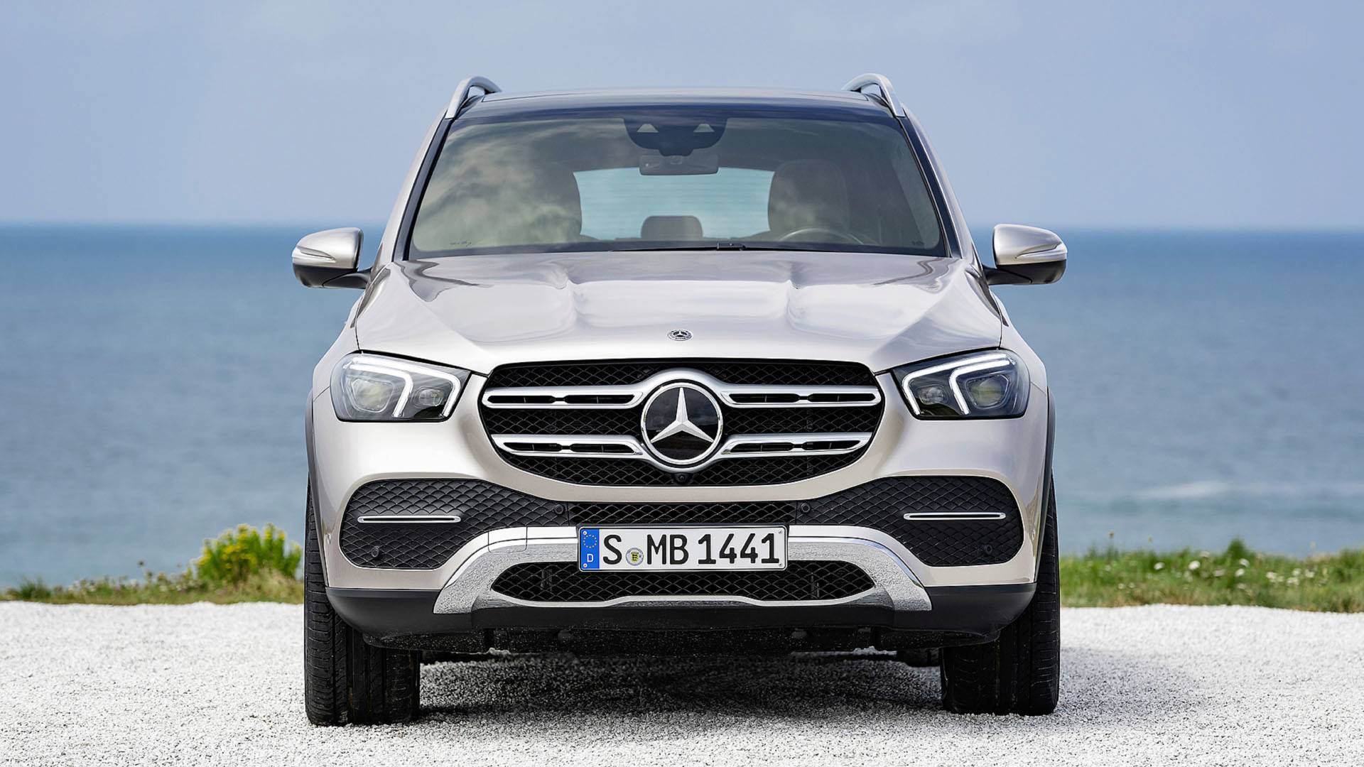 Mercedes-Benz-GLE-23 2019 Mercedes-Benz GLE Is Here With More Space, New Tech And Looks