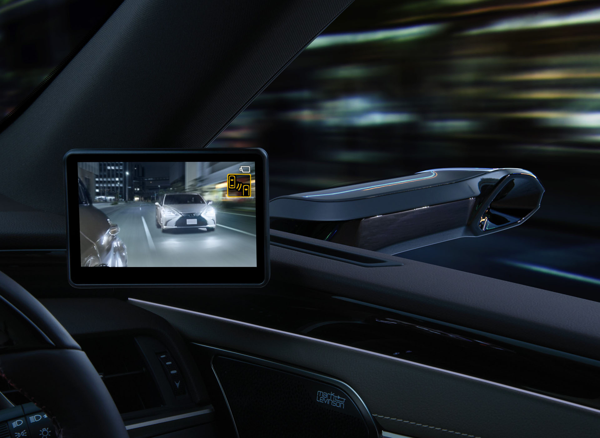Lexus-ES-DigitalOuterMirrors-07 Lexus Beats Audi And Becomes First To Put Digital Side-View Cameras Into Production