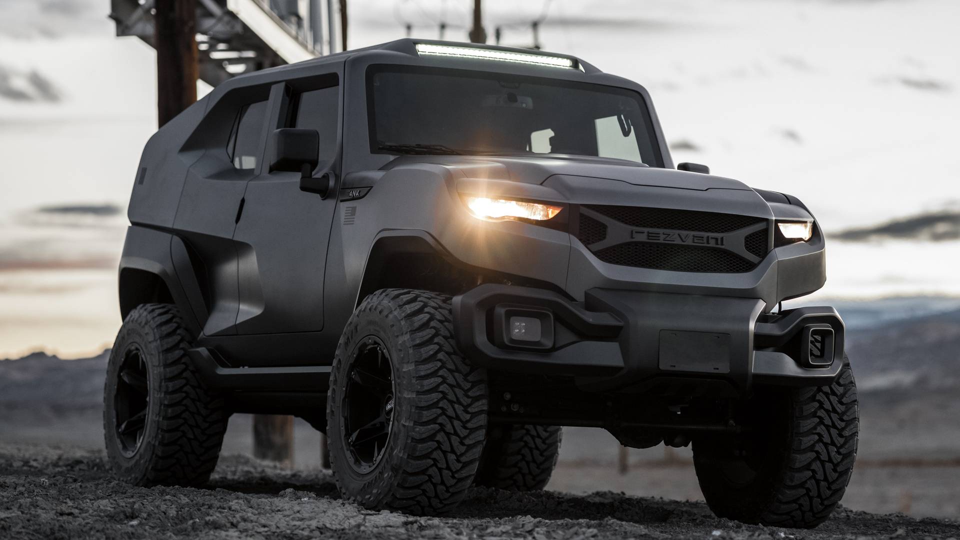 Rezvani-Tank-X-8 Rezvani Tank X Is A $260,000, Hellcat-Powered Beast
