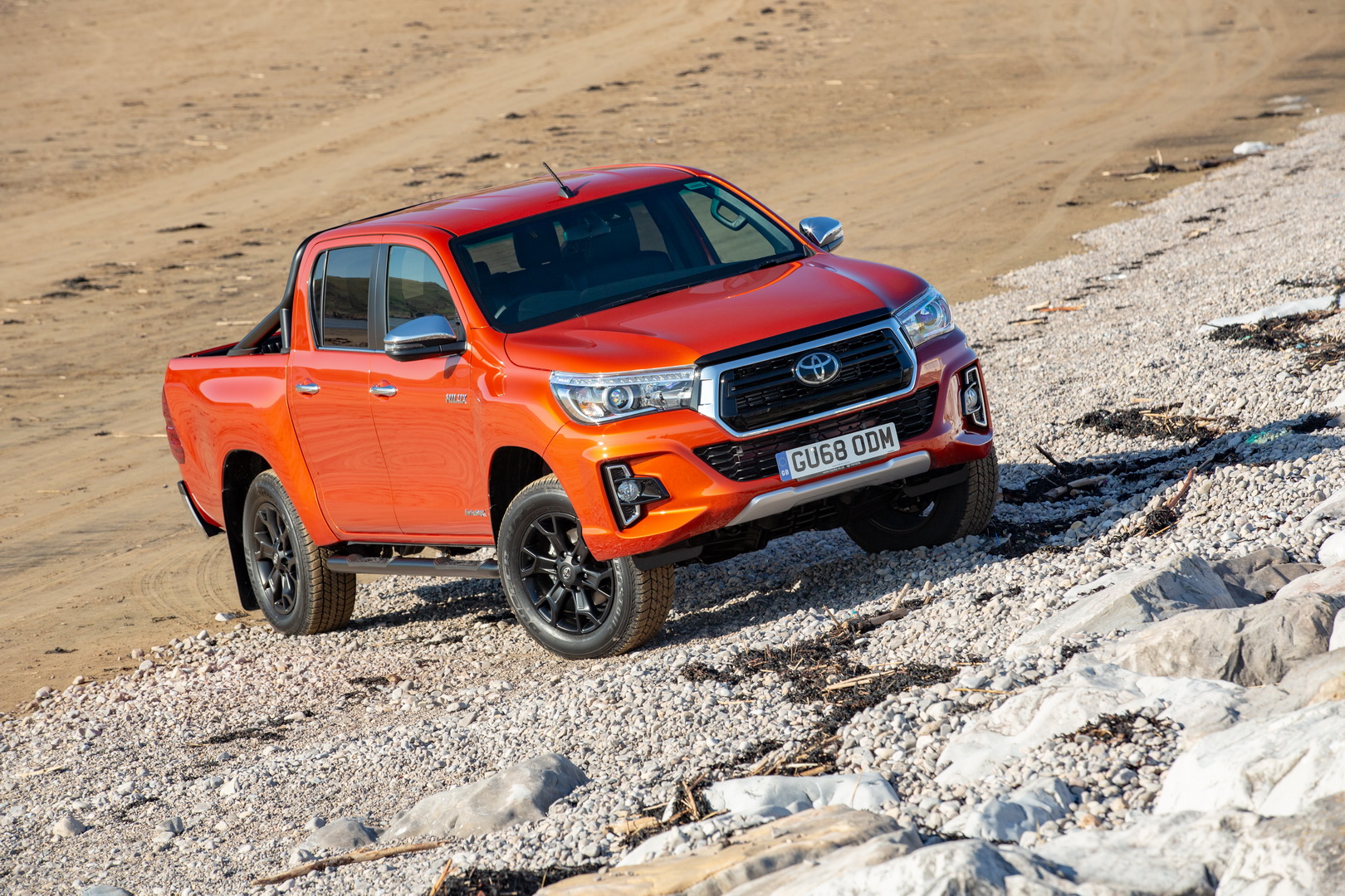 2019 toyota hilux invincible x 29 Toyota Hilux Gains New Invincible X Range-Topping Trim And Limited Edition In UK