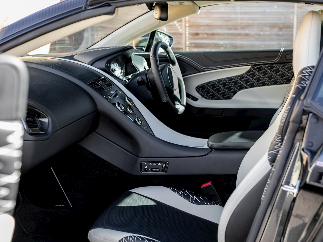 Aston-Martin-Vanquish-Zagato-Volante-16 Rare Aston Martin Vanquish Zagato Volante Is Almost A Bargain