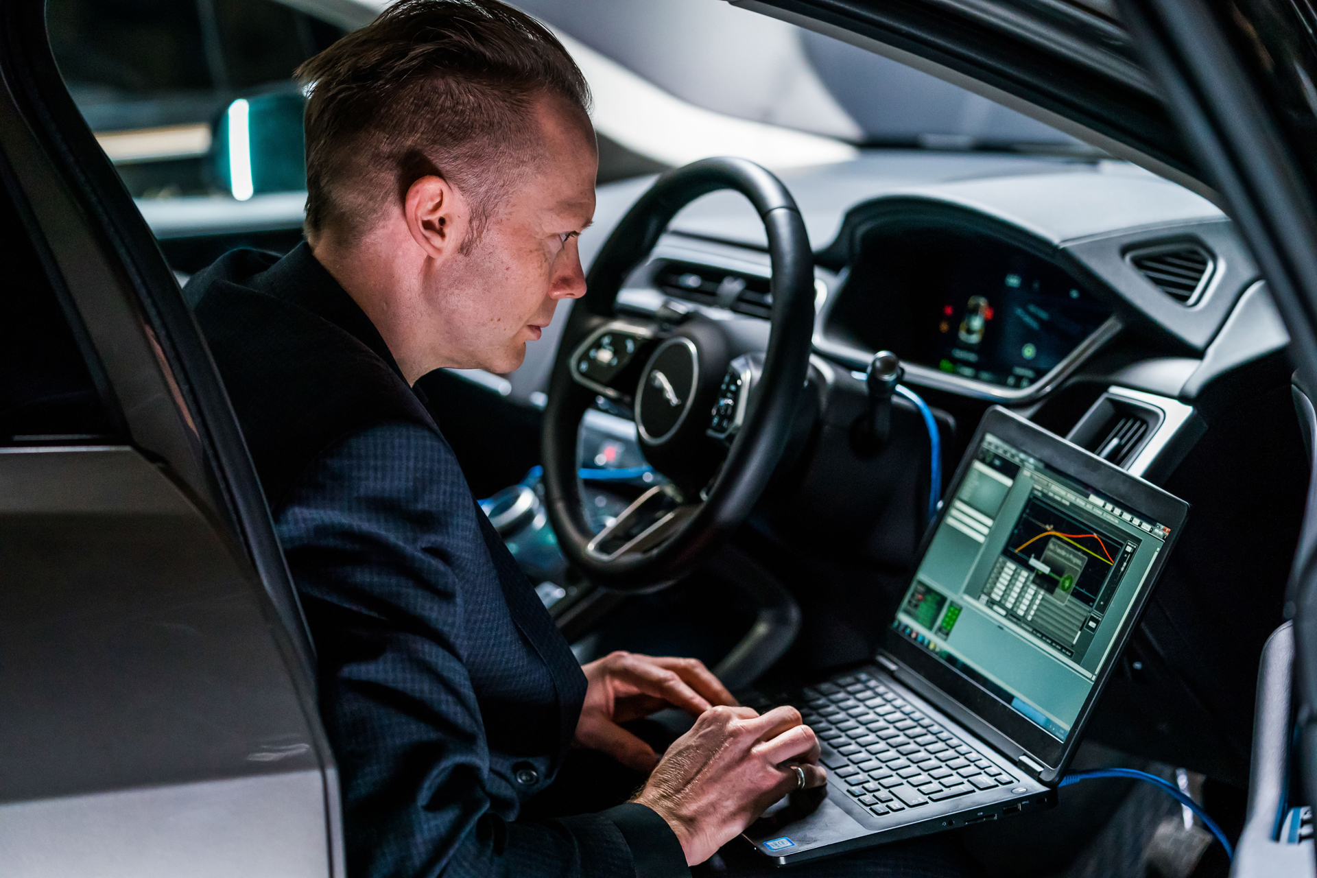 2019-jaguar-i-pace-avas-03 Jaguar Worked With The Visually Impaired To Add Noise To Its Electric I-Pace