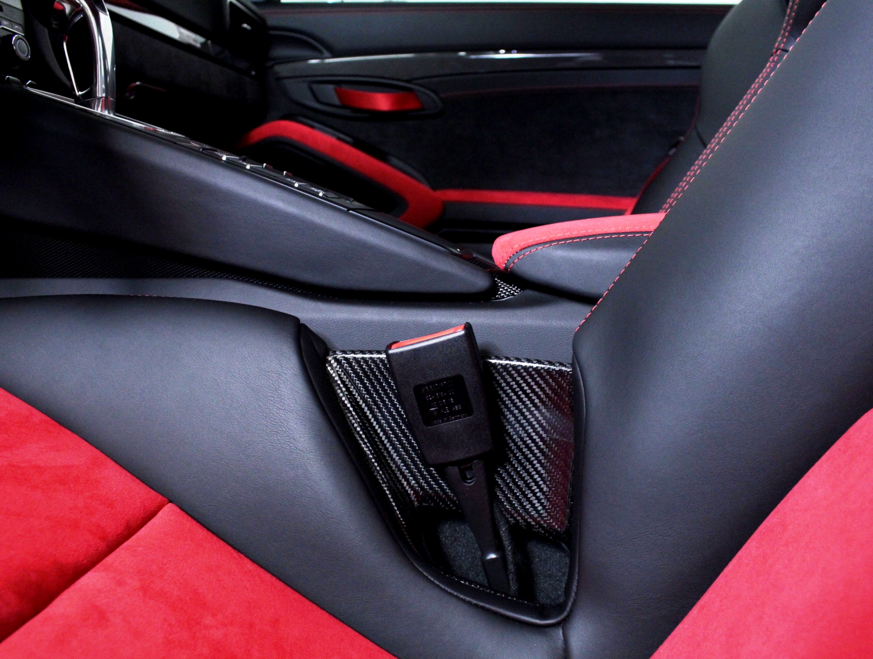 2018 porsche 911 gt2rs weissach auction bat 59 151-Mile Porsche 911 GT2 RS With Weissach Pack Is Auctioned Off