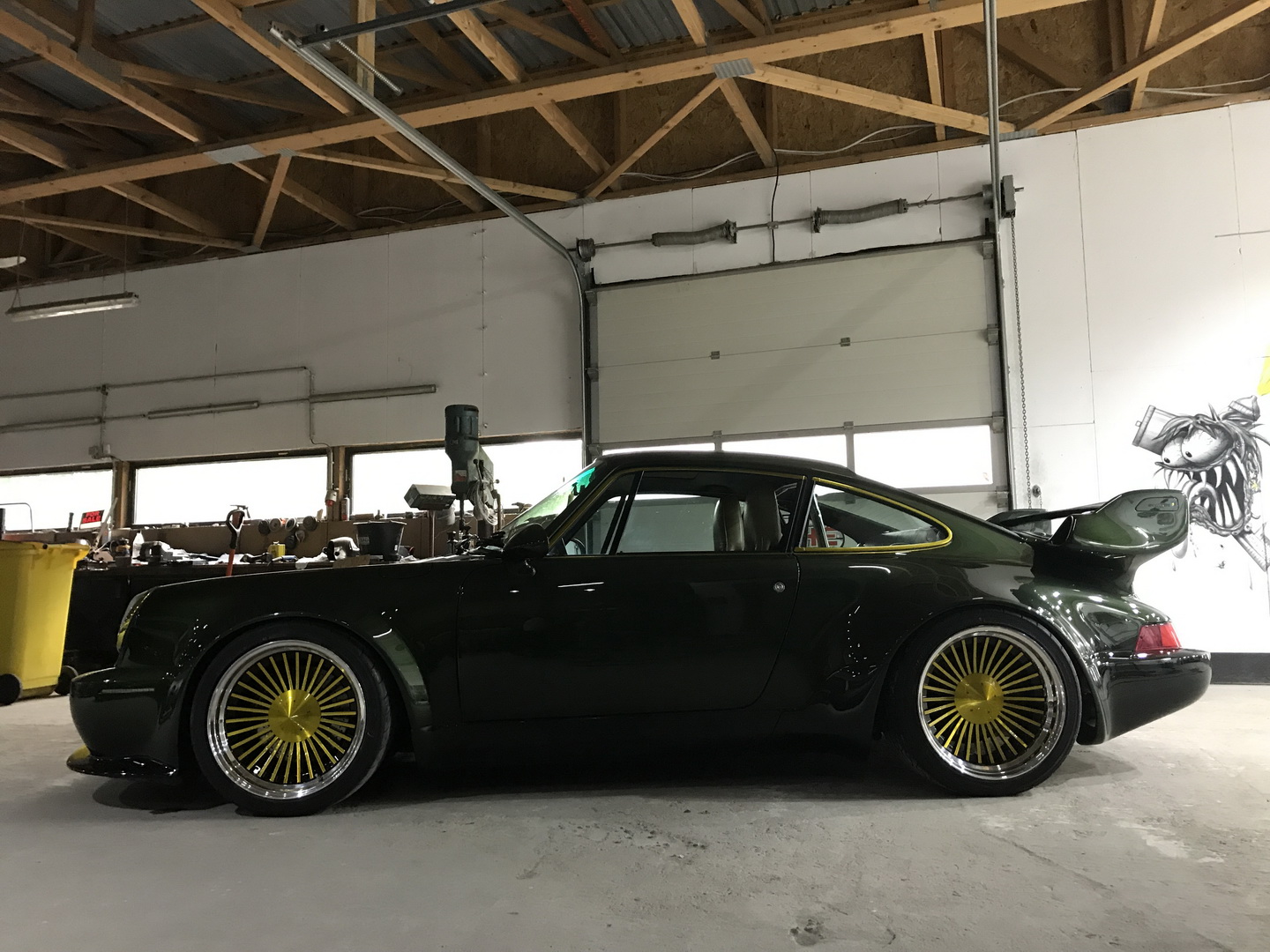 1993 porsche 911 turbo Wagenbauanstalt tuning 11 1993 Porsche 911 Turbo Does Away With Subtleties, Goes OTT